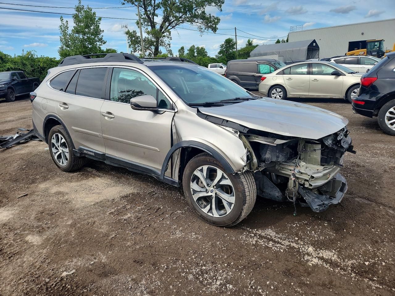 2020 Subaru Outback Limited Silver vin: 4S4BTDNC6L3229596