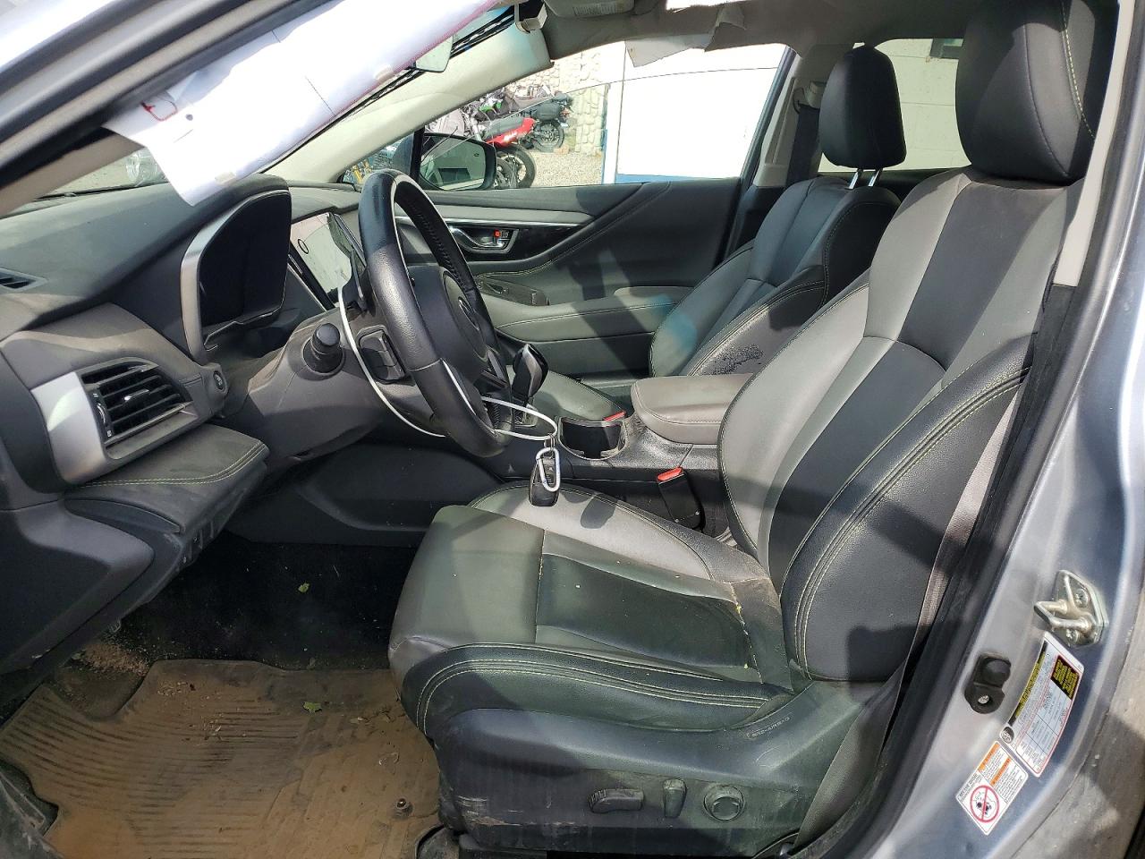 2020 Subaru Outback Onyx Edition Xt Silver vin: 4S4BTGKD3L3124030