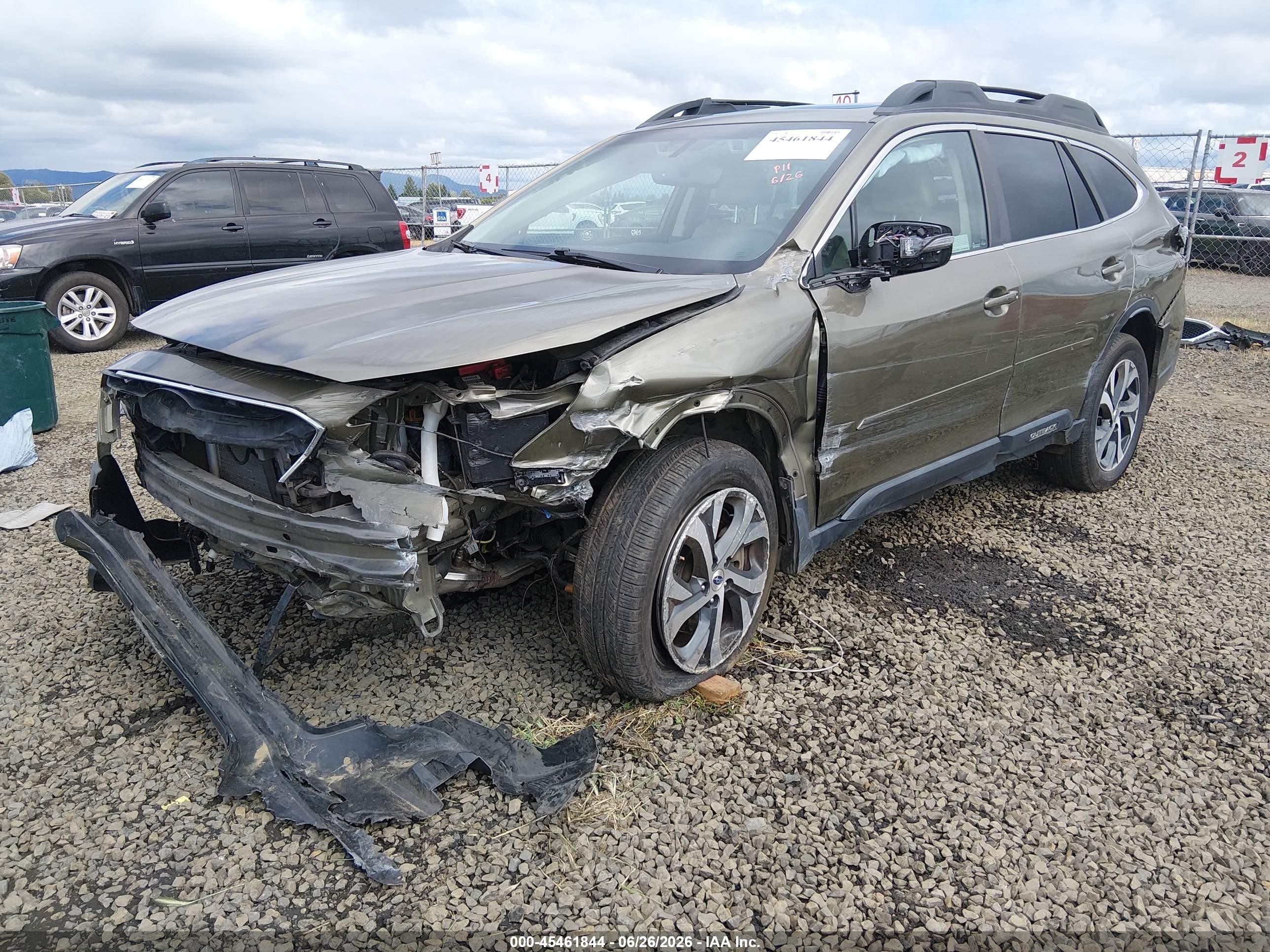 2021 Subaru Outback Limited Xt Green vin: 4S4BTGND3M3170356