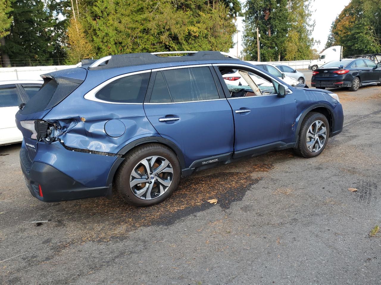 2022 Subaru Outback Touring Blue vin: 4S4BTGPD6N3101806
