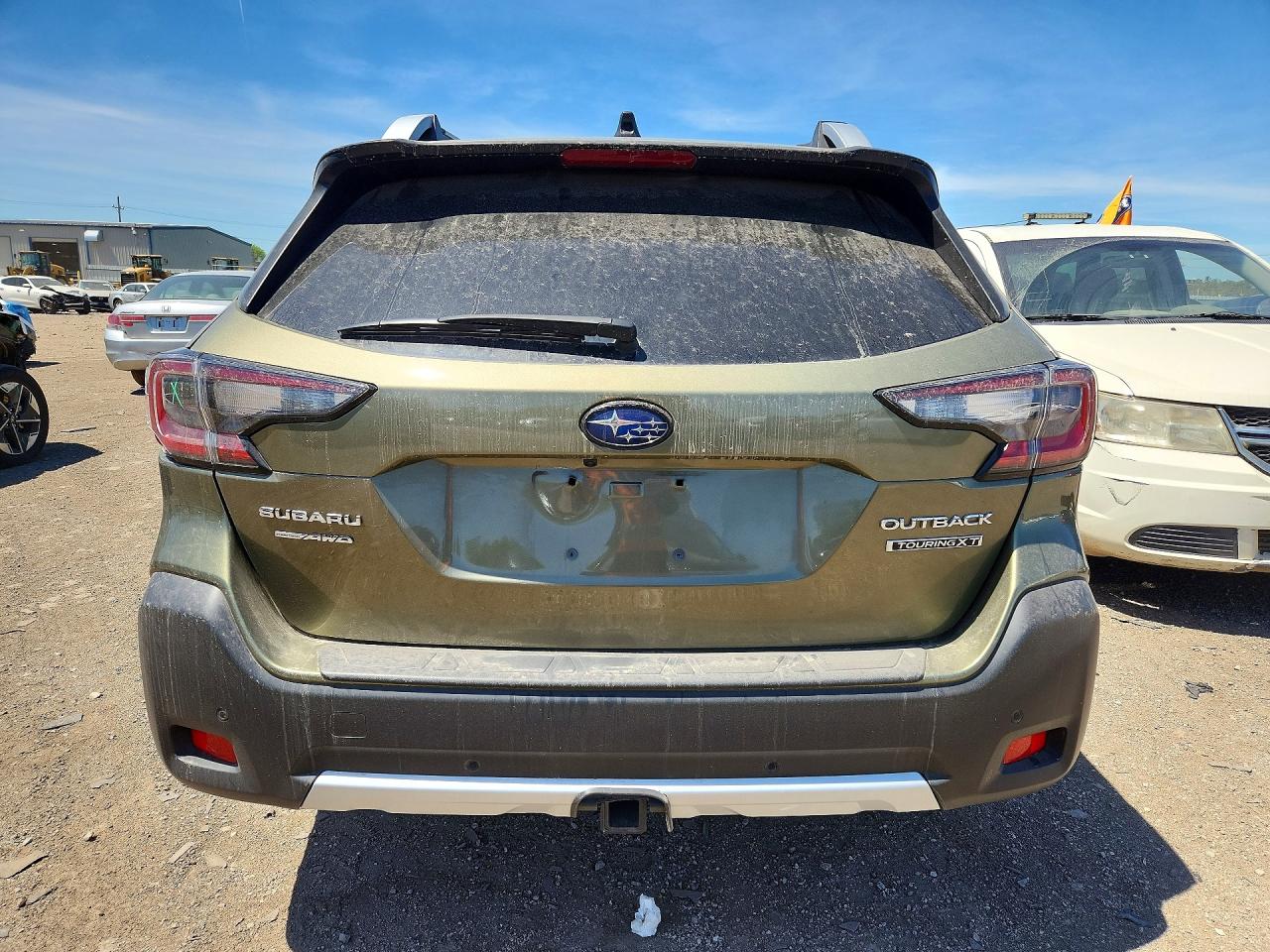 2023 Subaru Outback Touring Green vin: 4S4BTGPD9P3123091