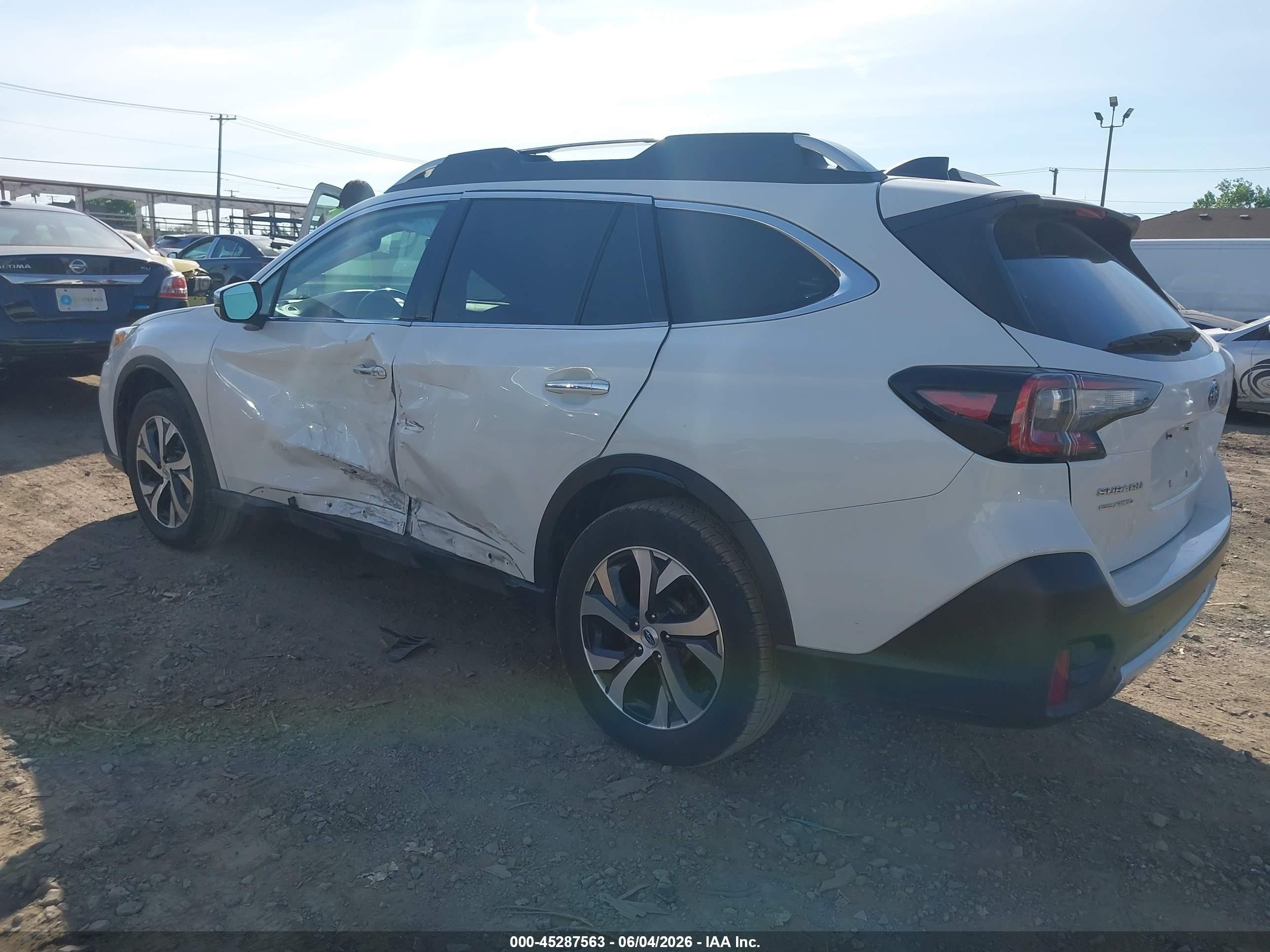 2020 Subaru Outback Touring Xt White vin: 4S4BTGPDXL3221184