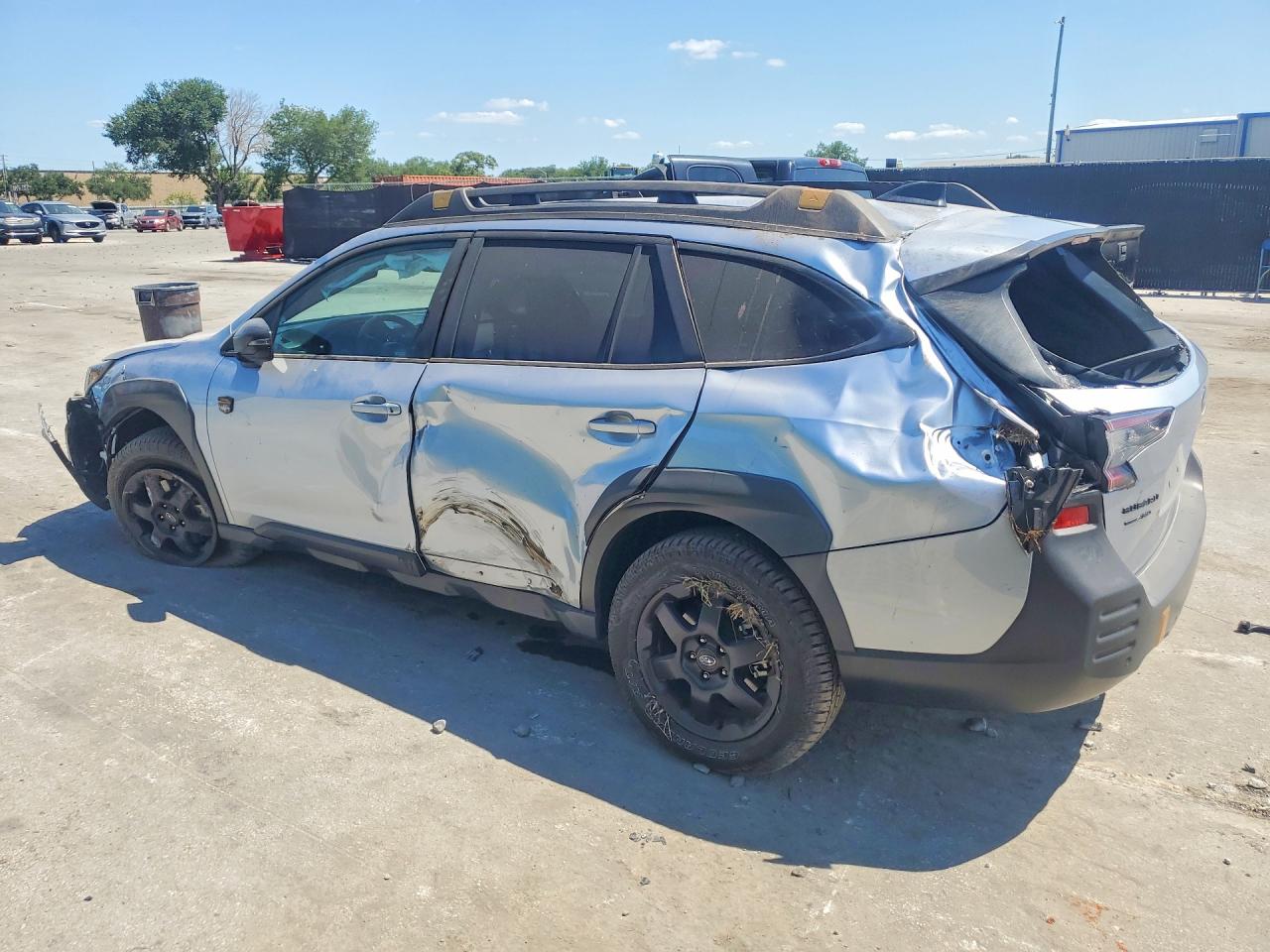 2024 Subaru Outback Wilderness Silver vin: 4S4BTGUD1R3145089