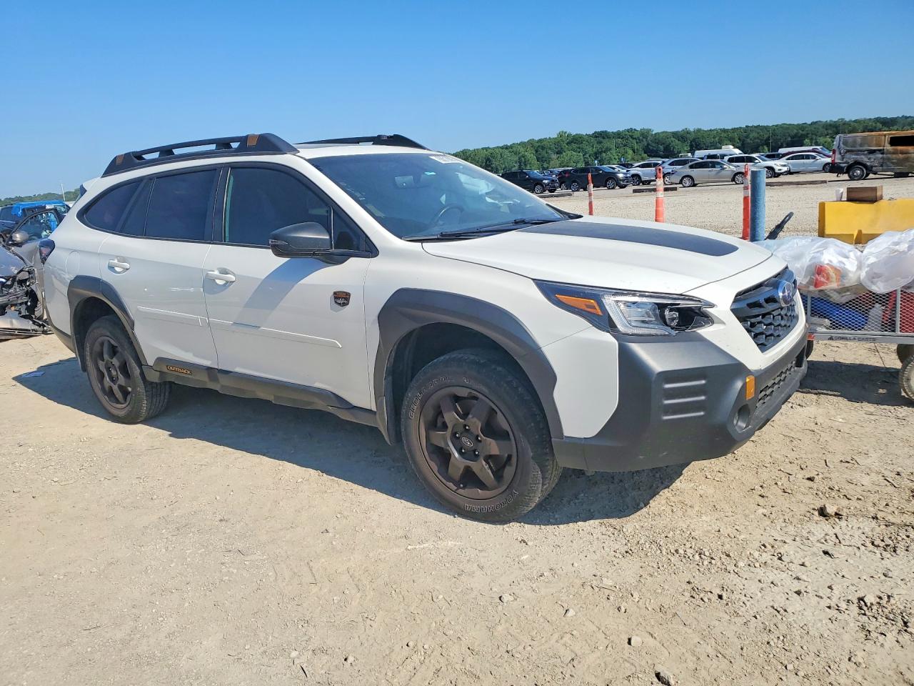 2022 Subaru Outback Wilderness White vin: 4S4BTGUD3N3217629