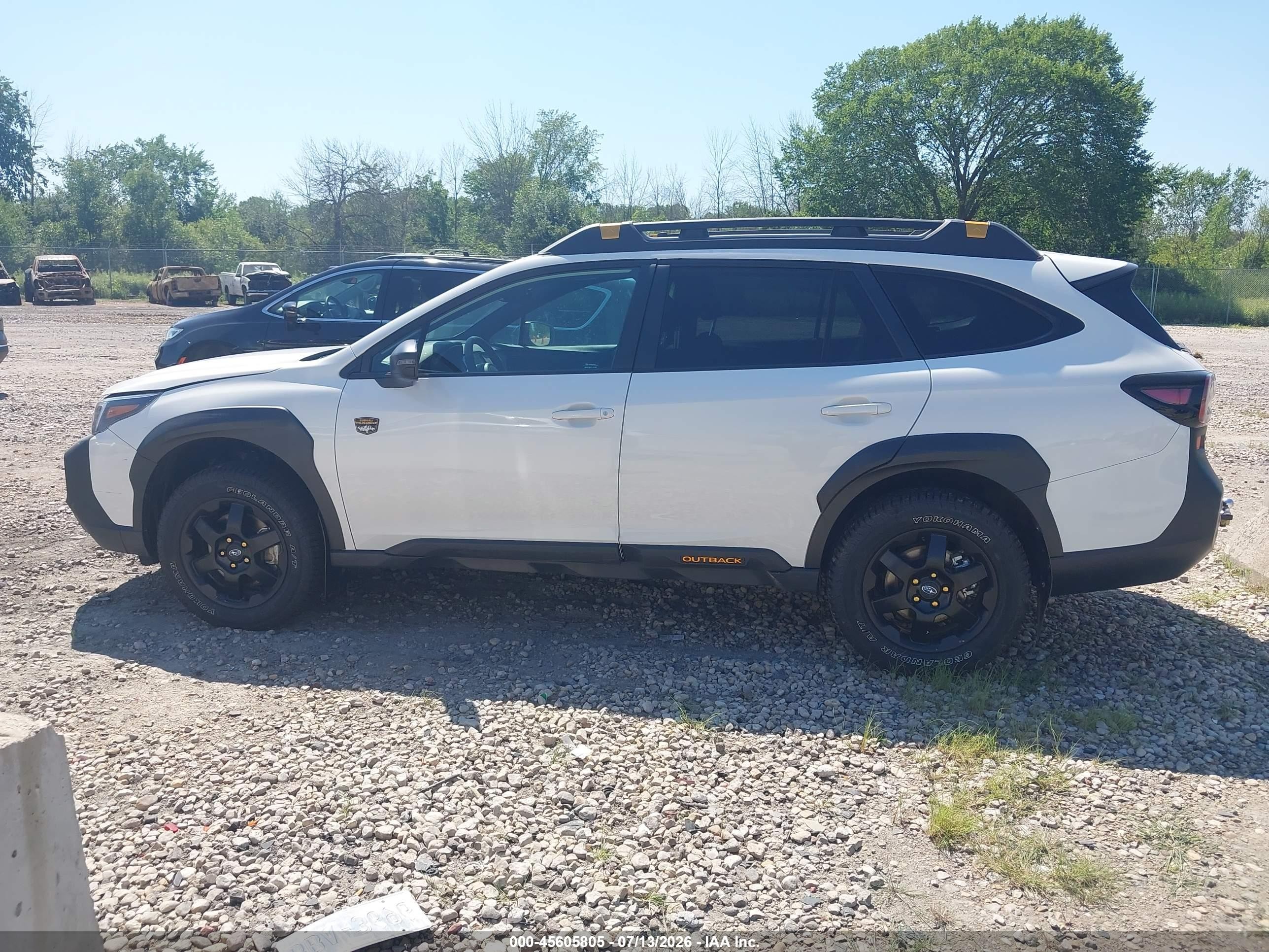 2025 Subaru Outback Wilderness White vin: 4S4BTGUD4S3258251