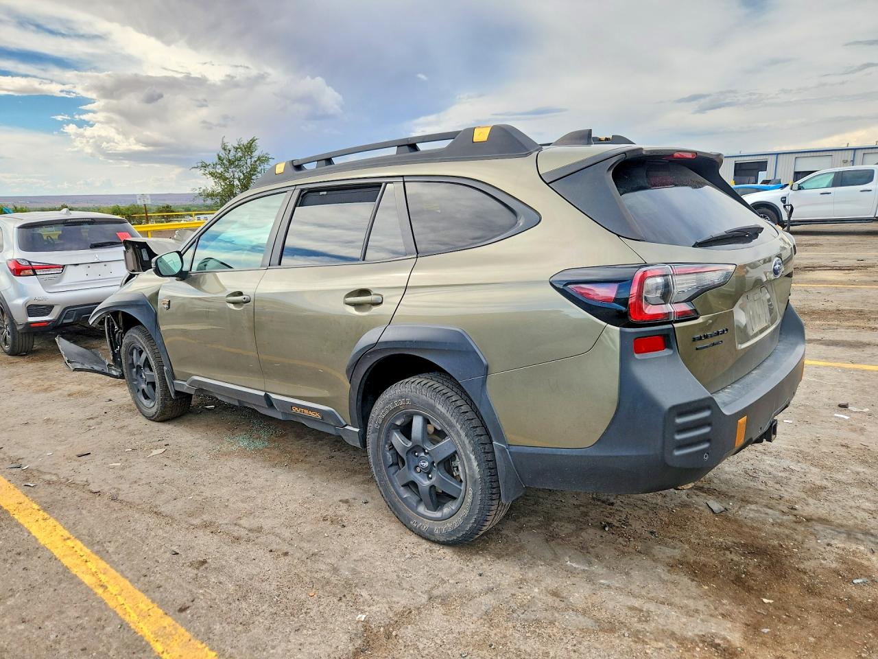 2023 Subaru Outback Wilderness Зеленый vin: 4S4BTGUD8P3183626