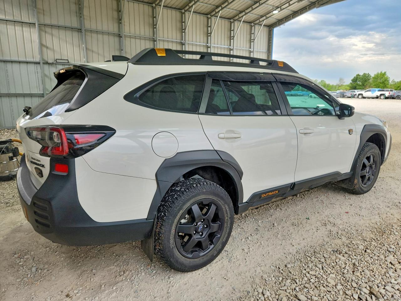 2024 Subaru Outback Wilderness White vin: 4S4BTGUD8R3182107