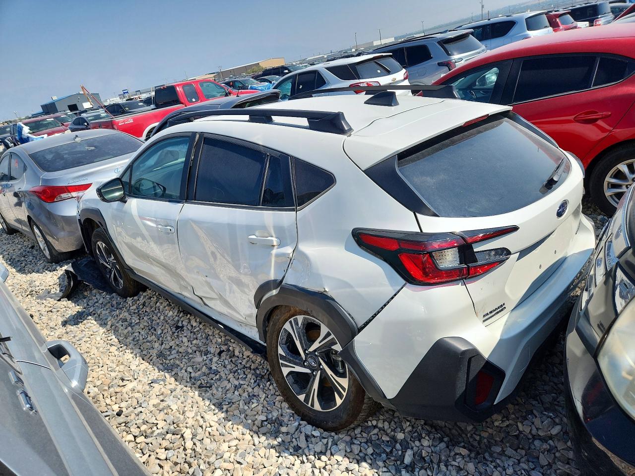 2026 Subaru Crosstrek Premium White vin: 4S4GUHD68T3704302