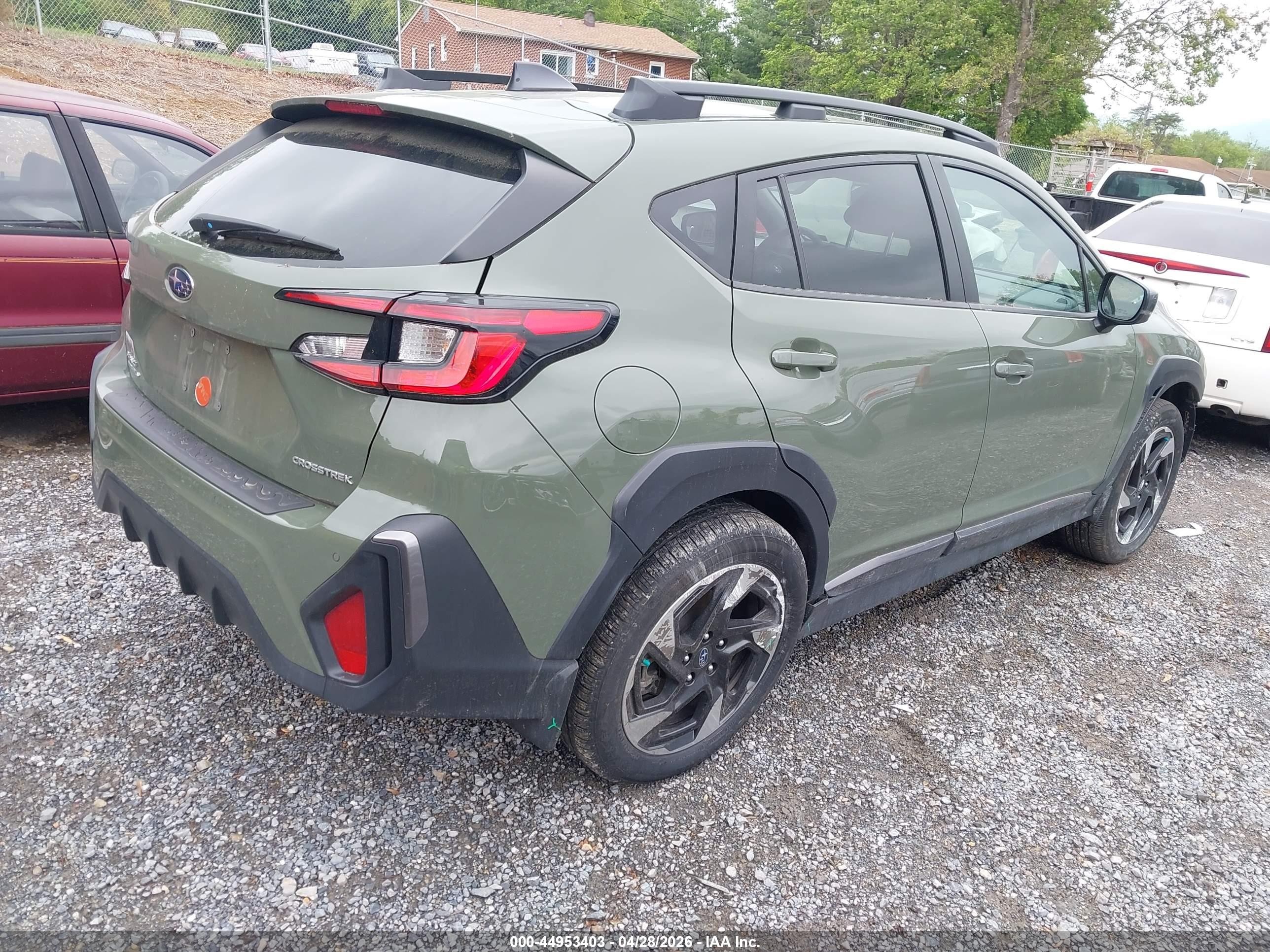 2024 Subaru Crosstrek Limited Green vin: 4S4GUHL69R3814950
