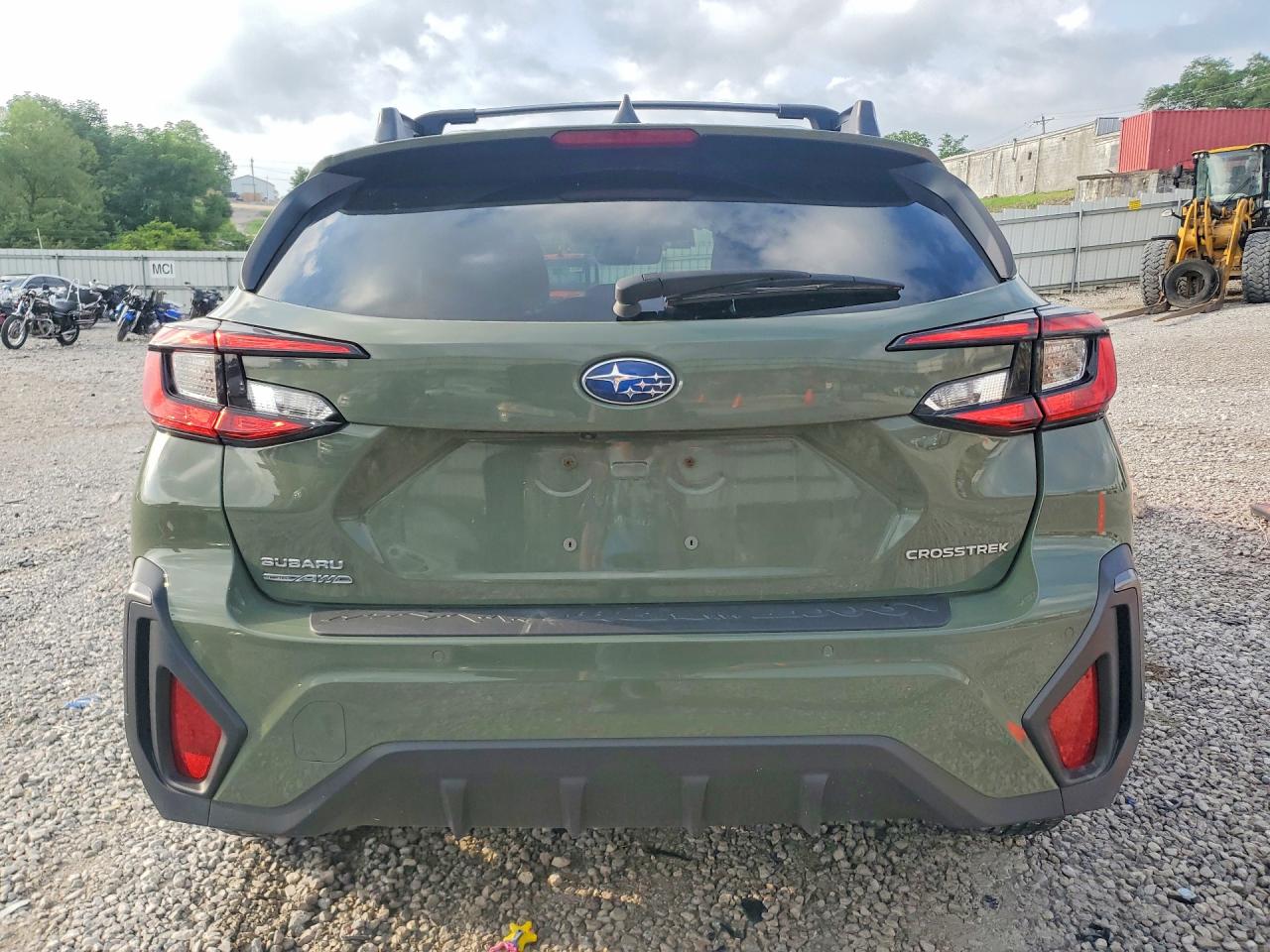 2024 Subaru Crosstrek Limited Green vin: 4S4GUHM61R3820370
