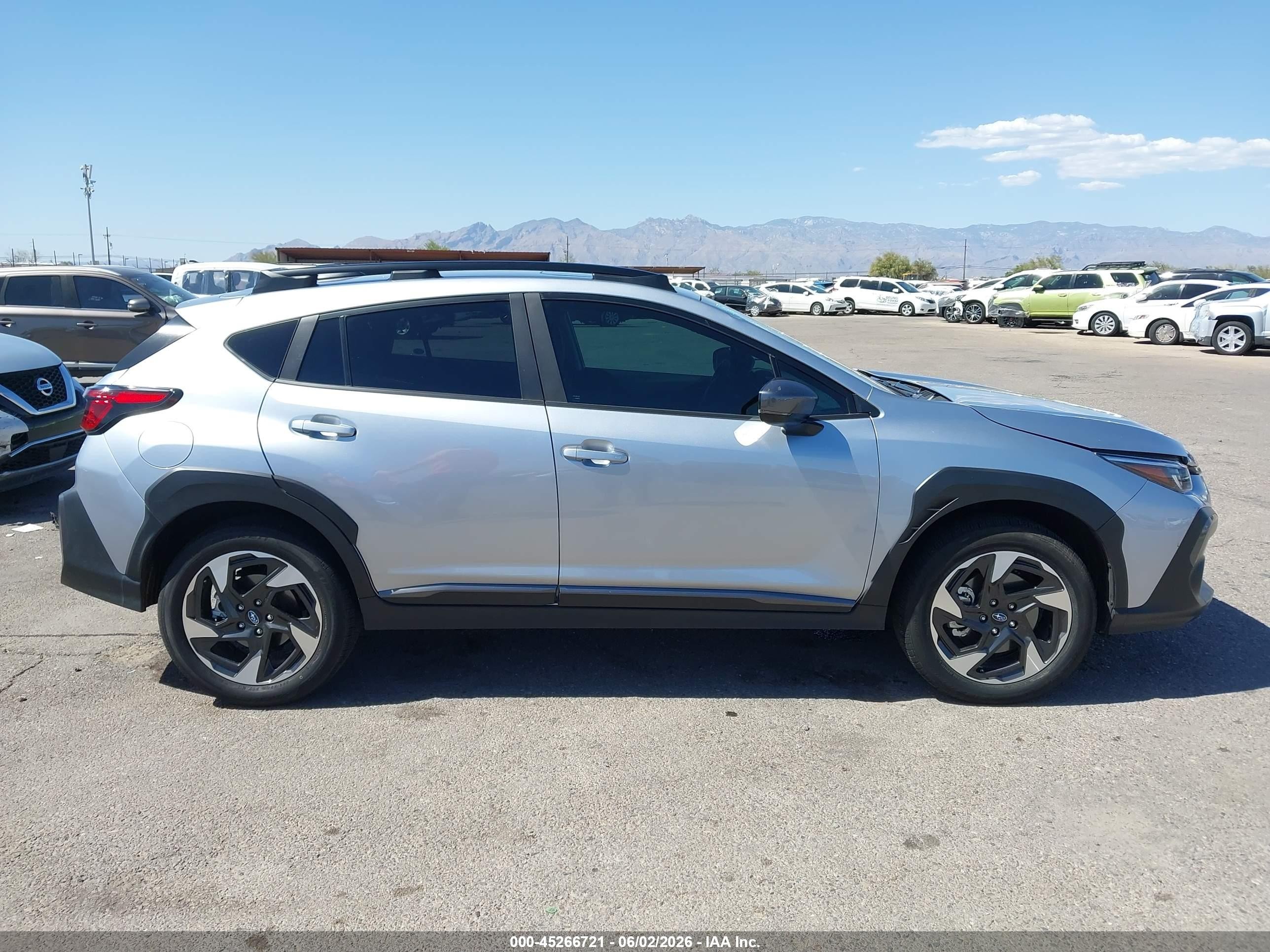 2025 Subaru Crosstrek Limited Gray vin: 4S4GUHM62S3724866