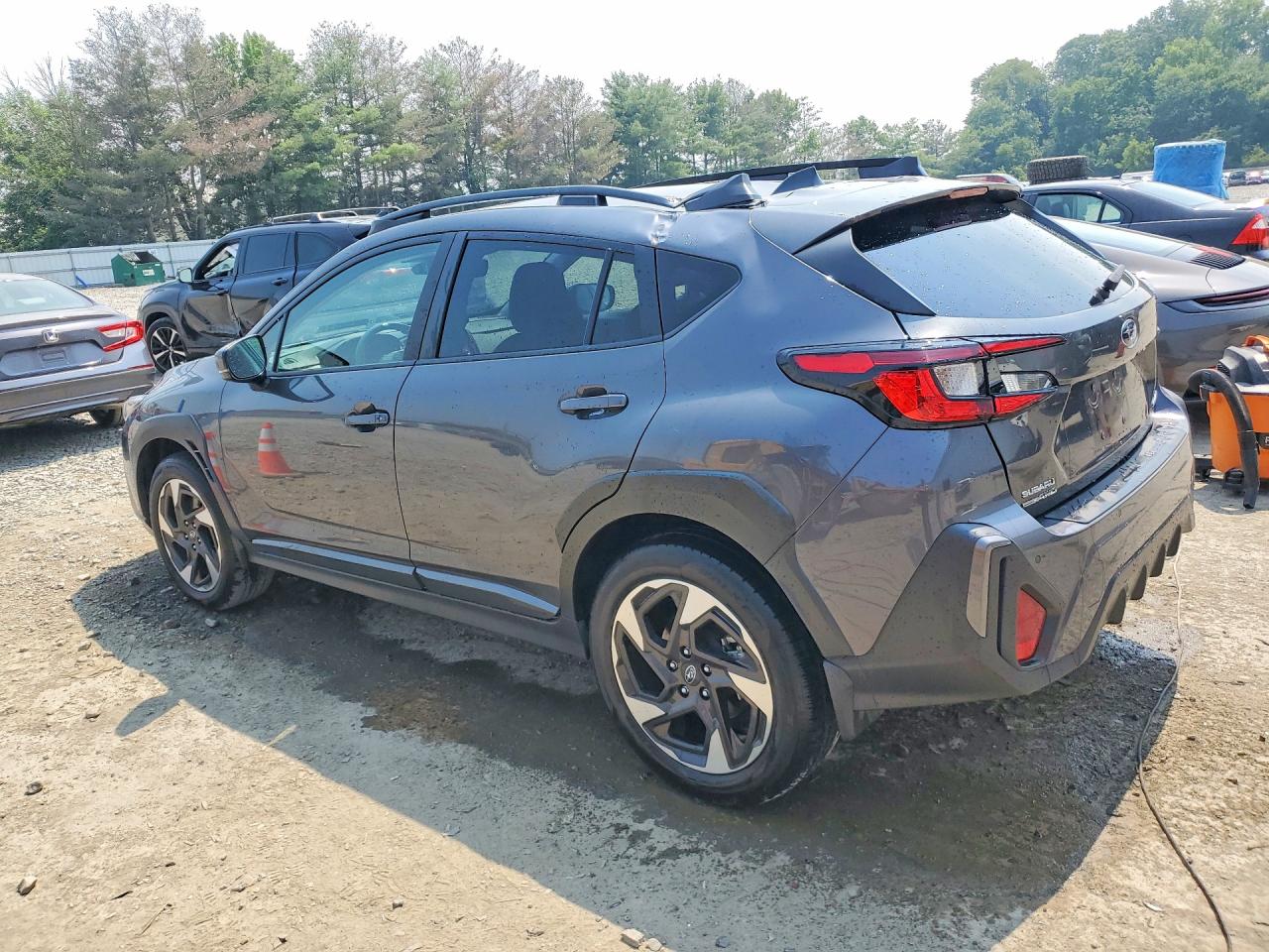2025 Subaru Crosstrek Limited Silver vin: 4S4GUHM68S3705626
