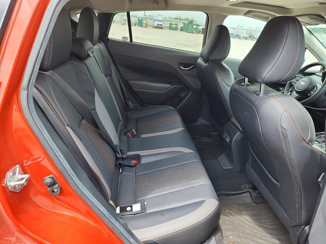 2024 Subaru Crosstrek Limited Оранжевый vin: 4S4GUHN64R3771003