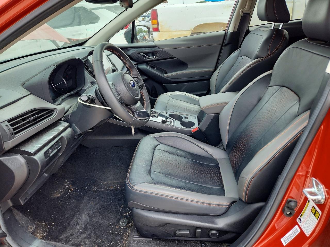 2024 Subaru Crosstrek Limited Оранжевый vin: 4S4GUHN64R3771003