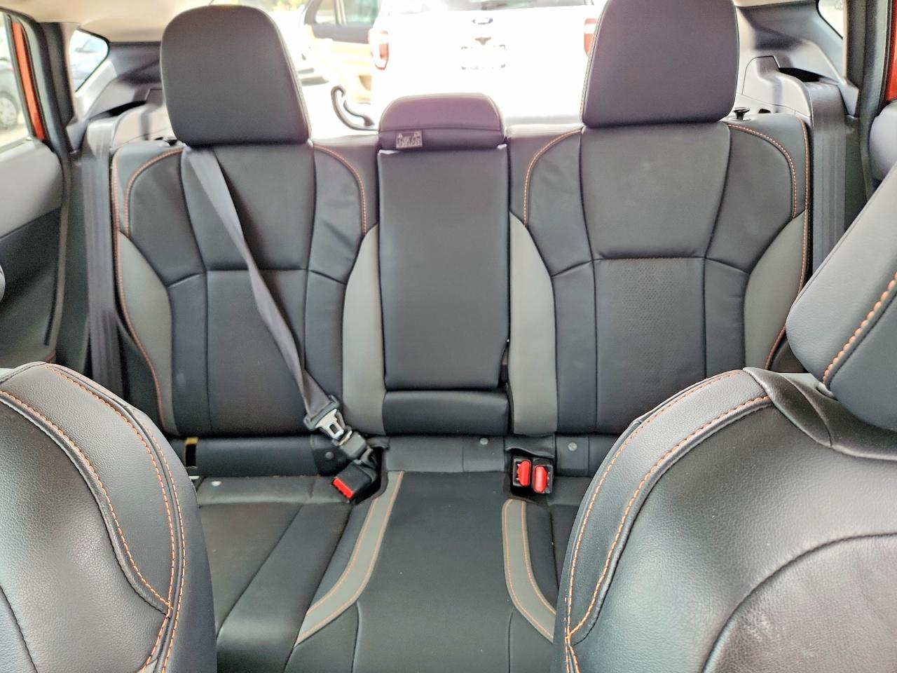 2024 Subaru Crosstrek Limited Оранжевый vin: 4S4GUHN64R3771003