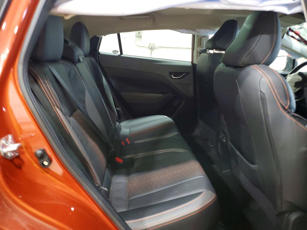 2024 Subaru Crosstrek Limited Orange vin: 4S4GUHN68R3814600