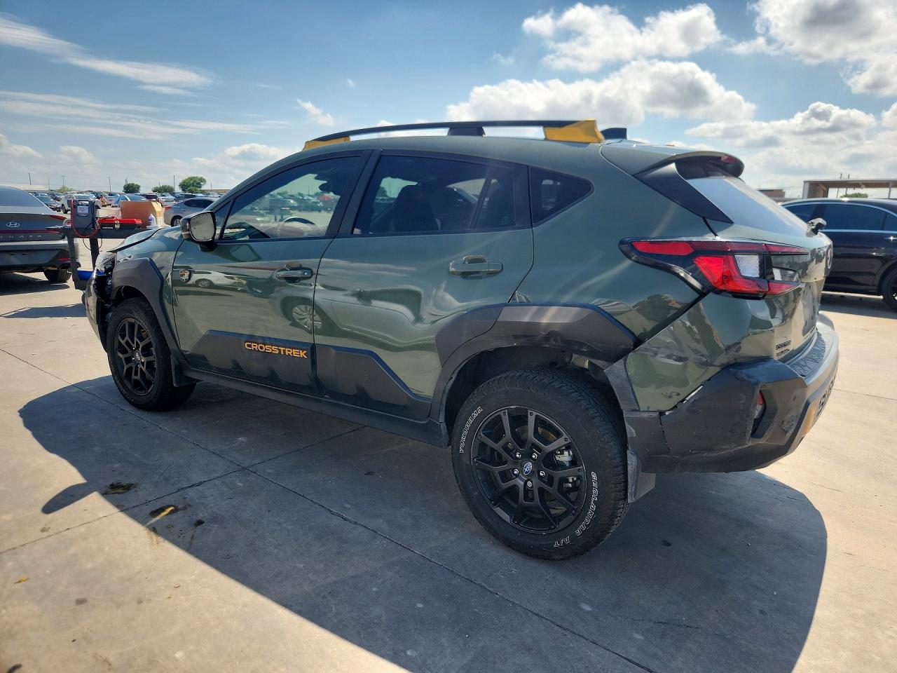 2024 Subaru Crosstrek Wilderness Green vin: 4S4GUHT64R3798916