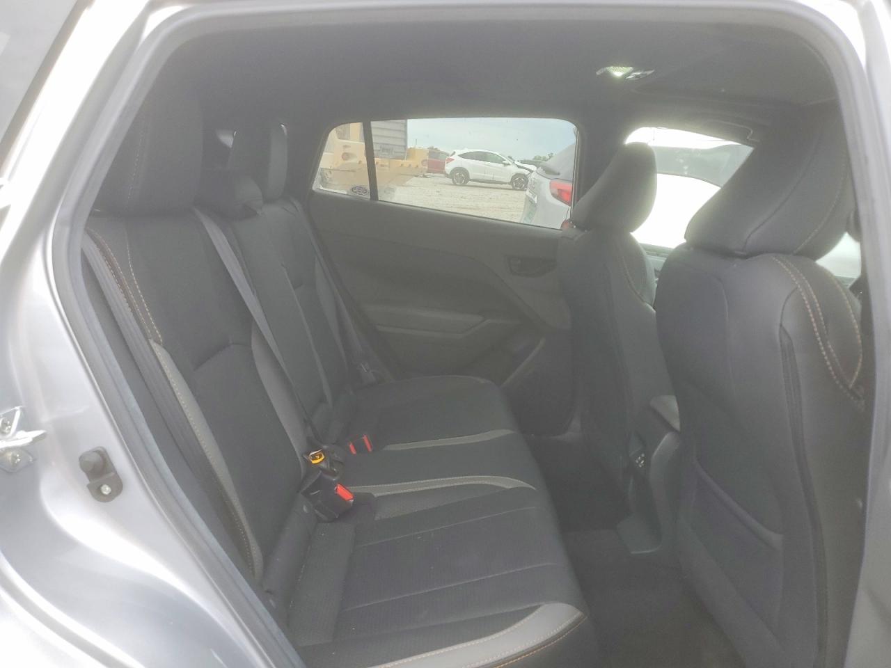2024 Subaru Crosstrek Wilderness Silver vin: 4S4GUHU65R3792119