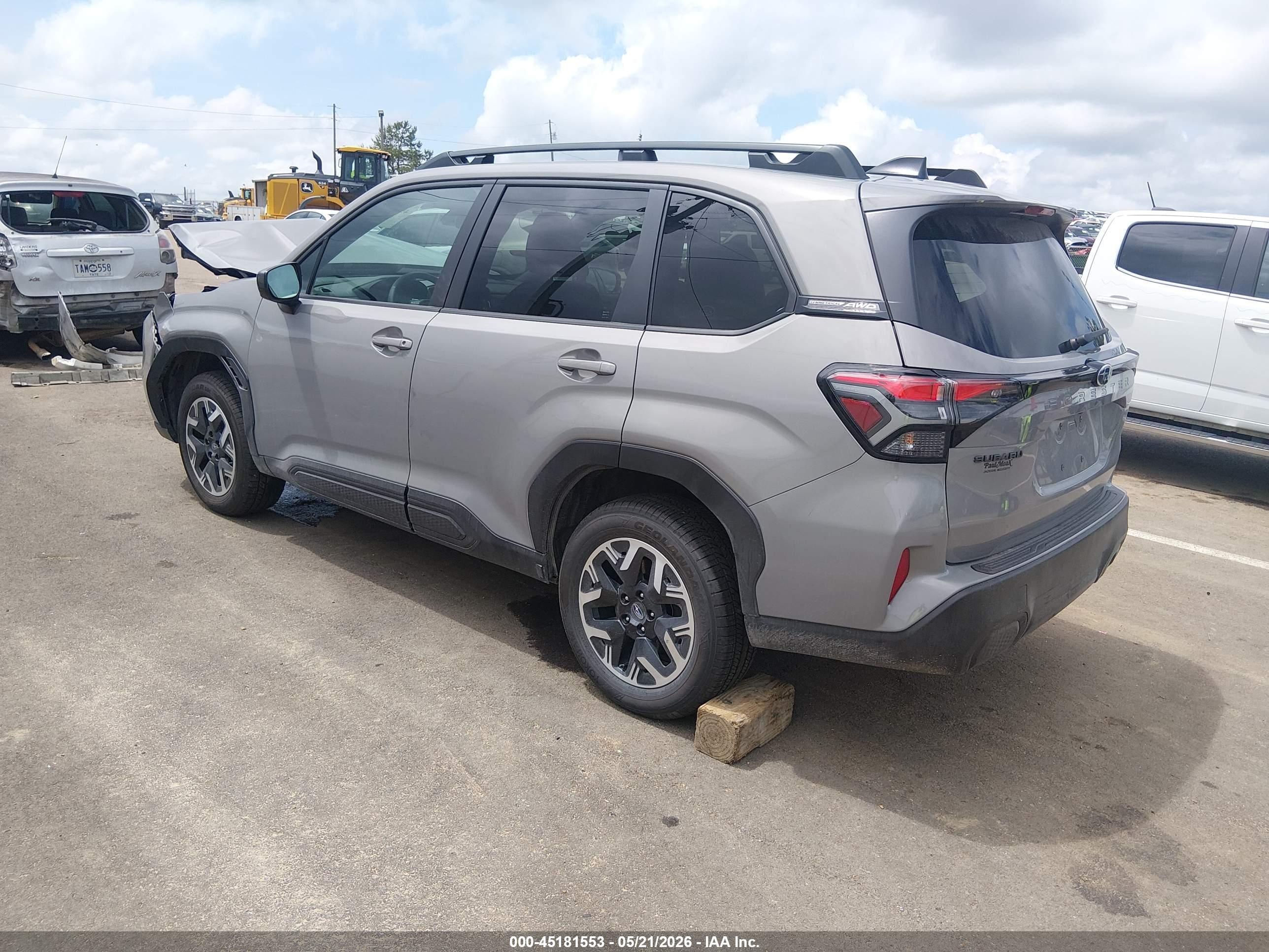 2026 Subaru Forester Premium Серый vin: 4S4SLDD62T3089686