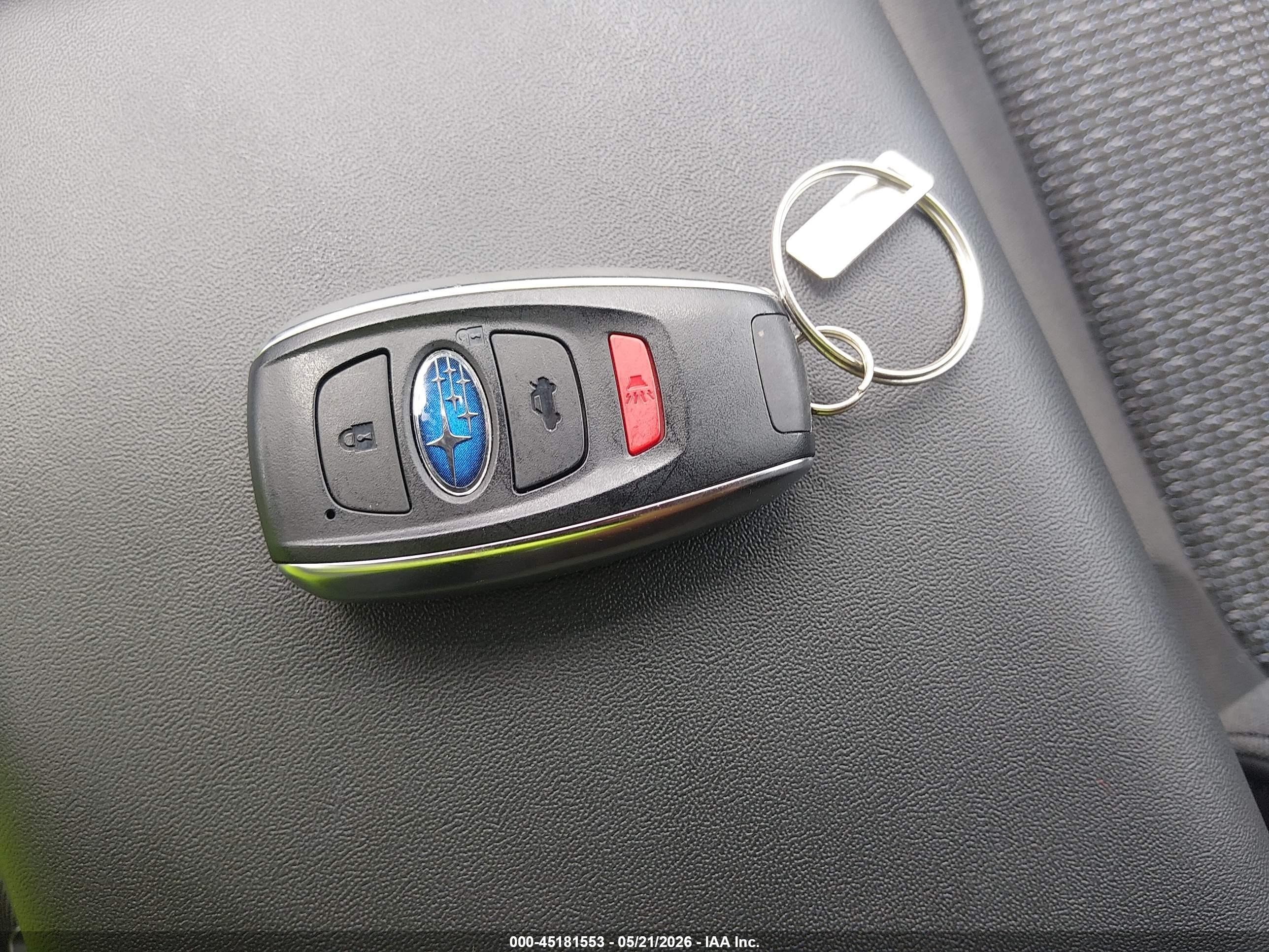 2026 Subaru Forester Premium Серый vin: 4S4SLDD62T3089686