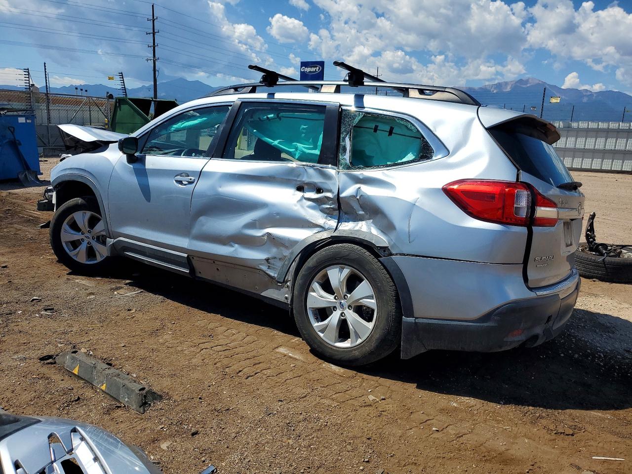 2019 Subaru Ascent Silver vin: 4S4WMAAD2K3421463