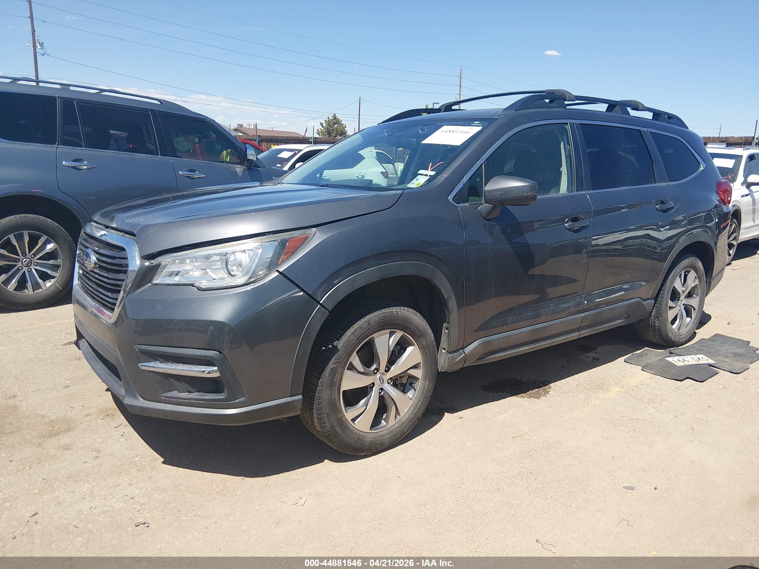 2021 Subaru Ascent Premium Gray vin: 4S4WMABD2M3442671