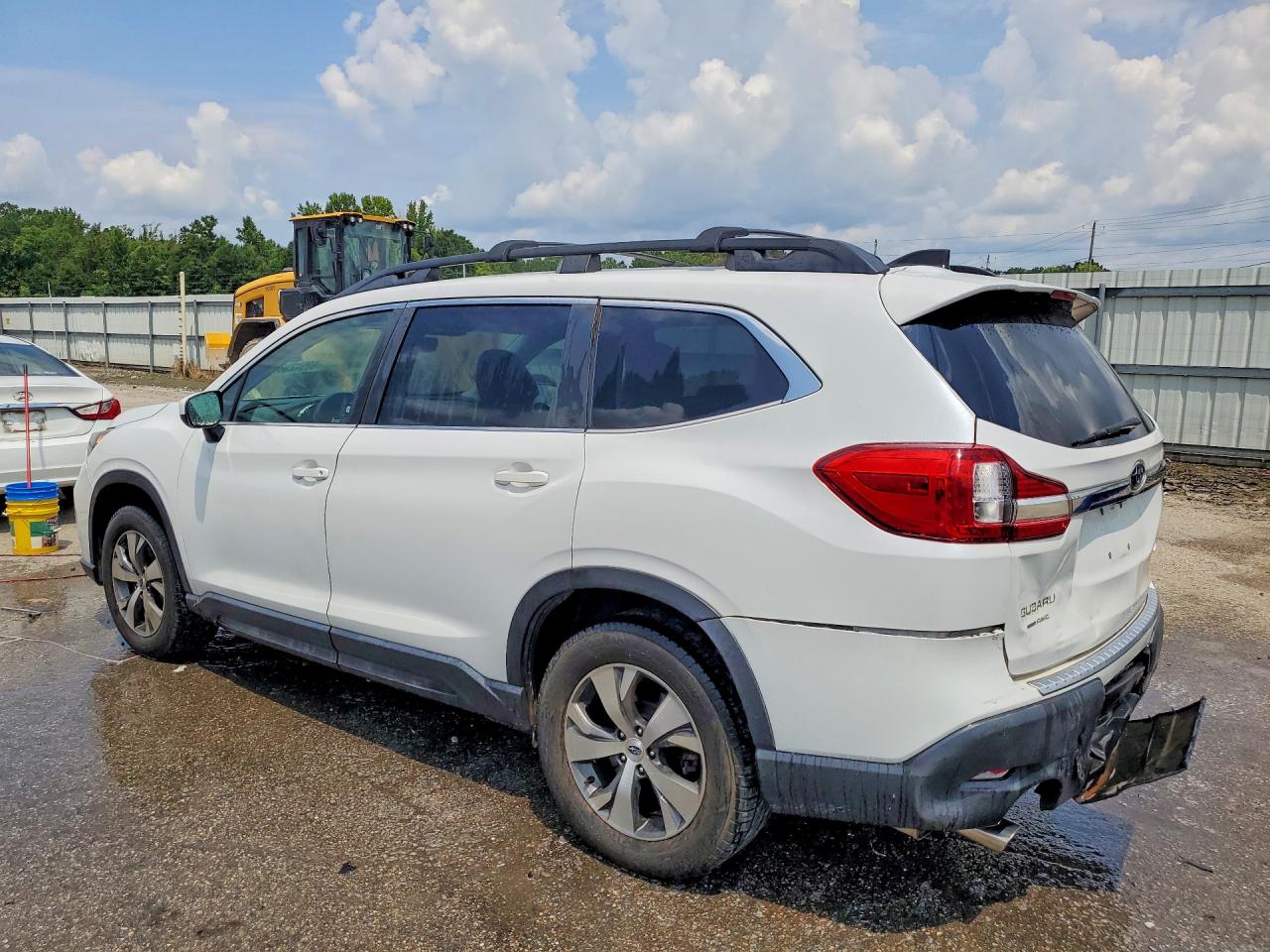 2019 Subaru Ascent Premium Белый vin: 4S4WMABD5K3454357