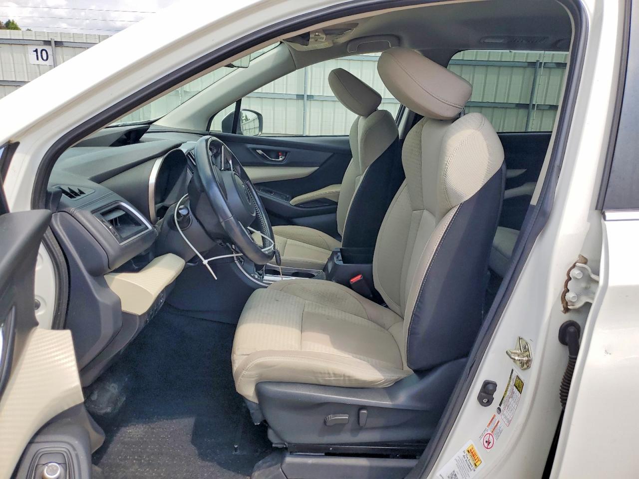 2019 Subaru Ascent Premium Белый vin: 4S4WMABD5K3454357