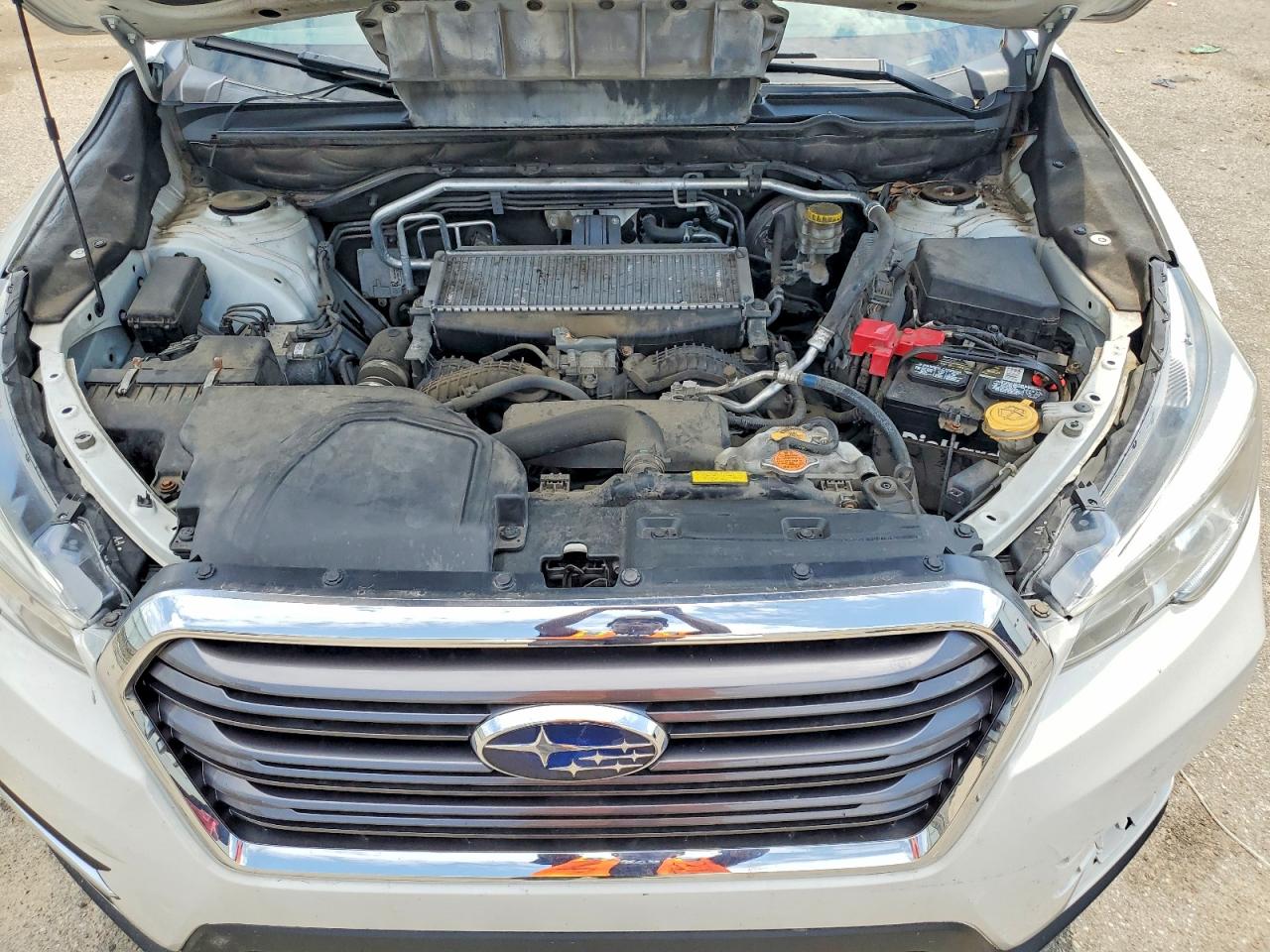 2019 Subaru Ascent Premium Белый vin: 4S4WMABD5K3454357