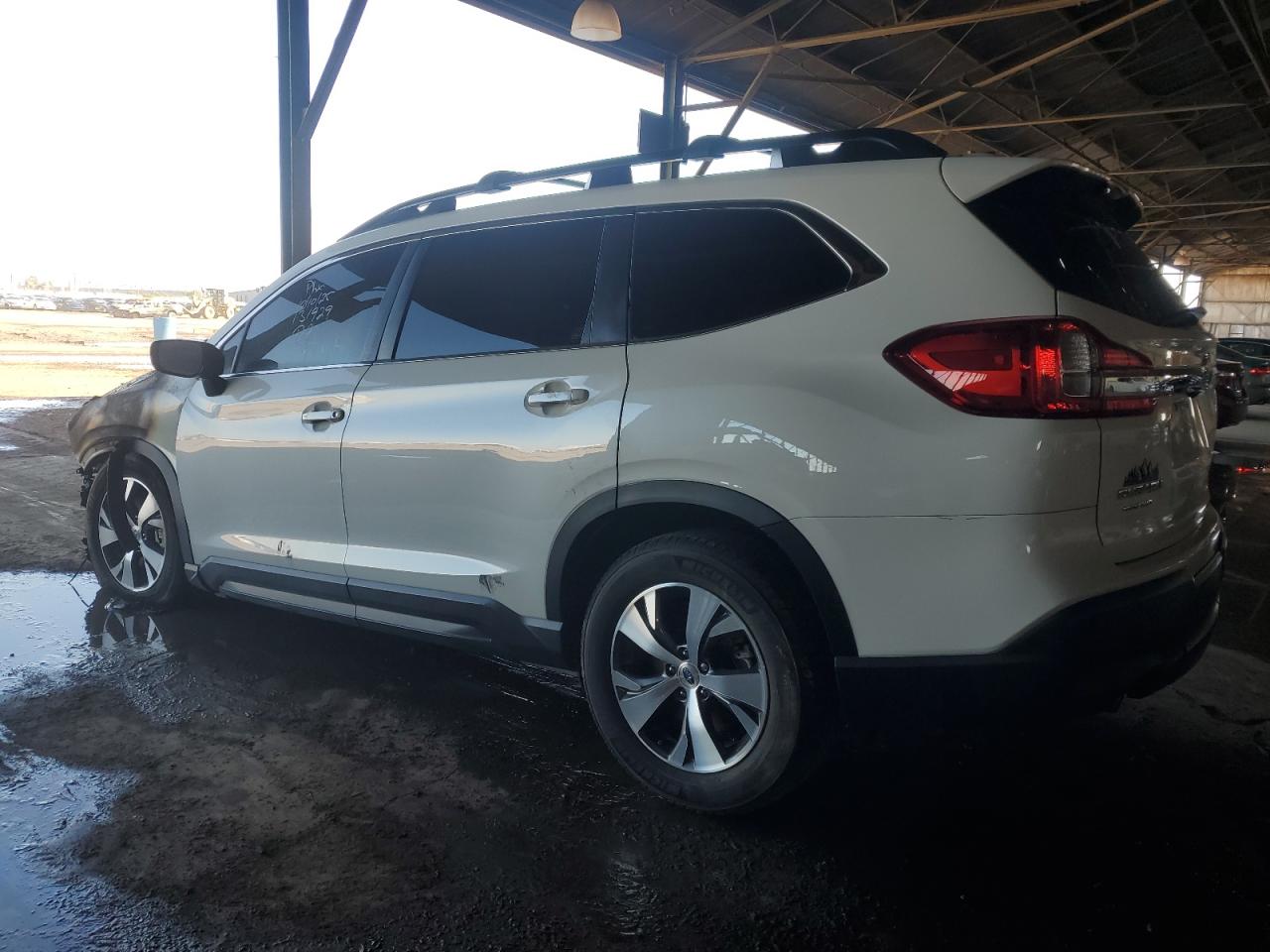 2020 Subaru Ascent Premium White vin: 4S4WMACD0L3457926