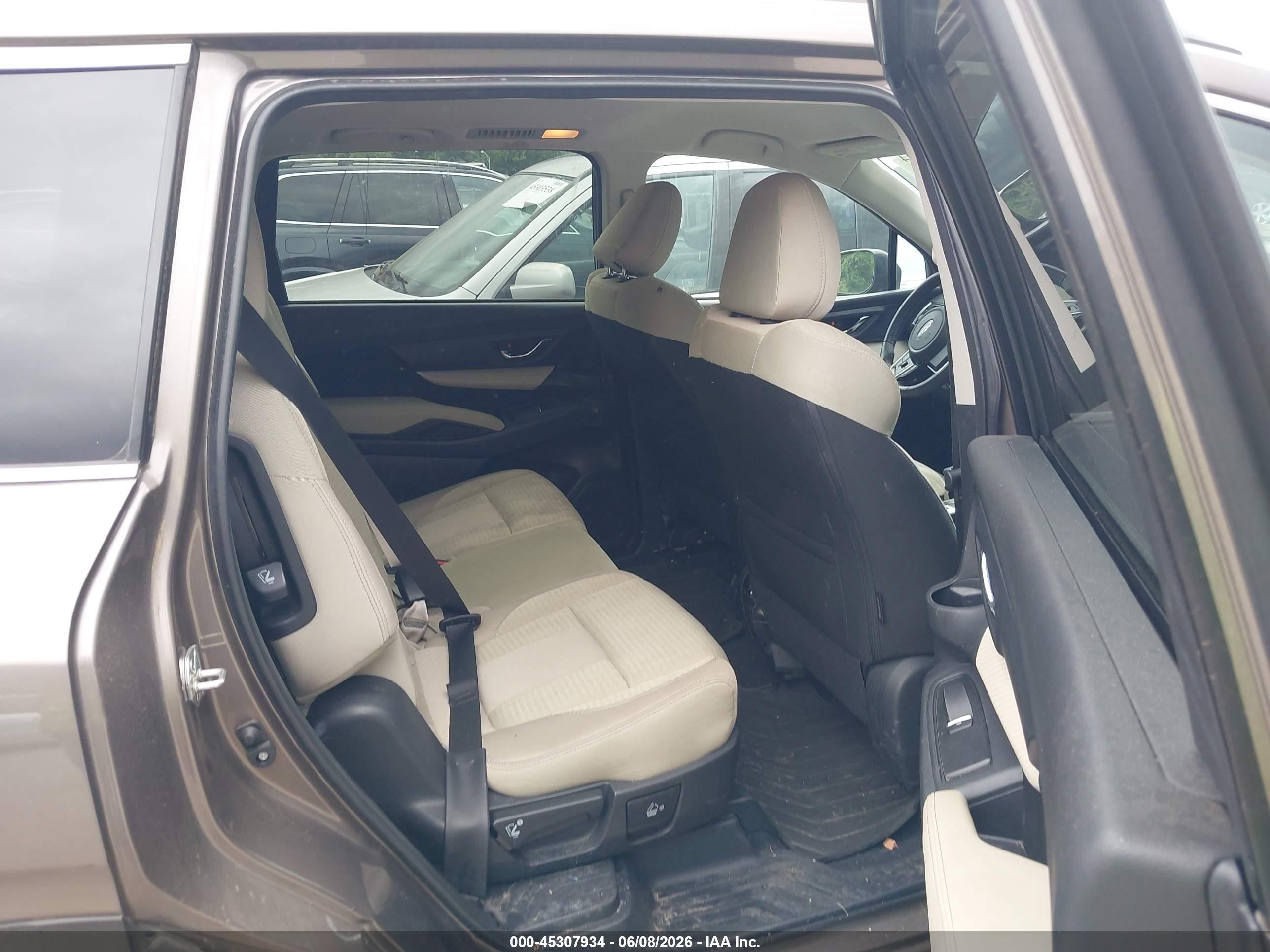 2021 Subaru Ascent Premium Brown vin: 4S4WMACD0M3404564