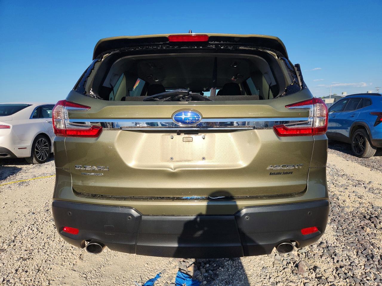 2023 Subaru Ascent Premium Green vin: 4S4WMACD1P3412290