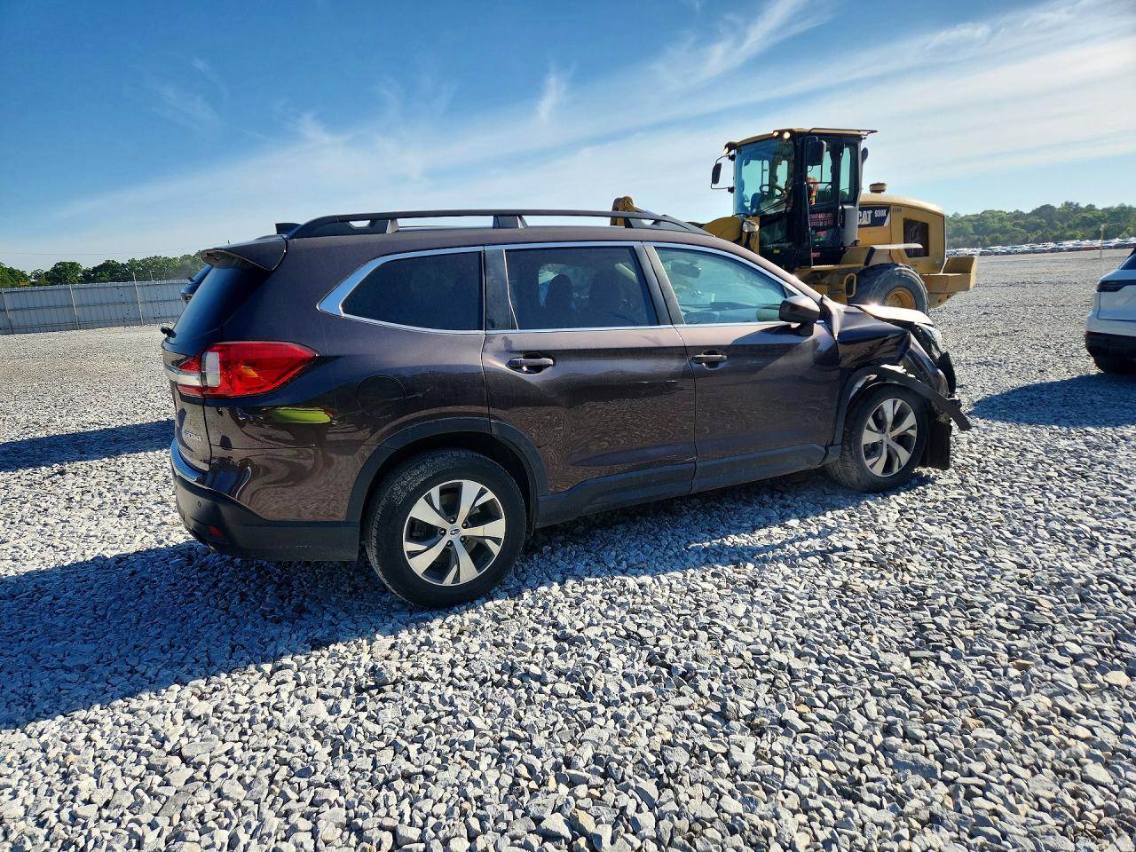 2021 Subaru Ascent Premium Burgundy vin: 4S4WMACD2M3429448