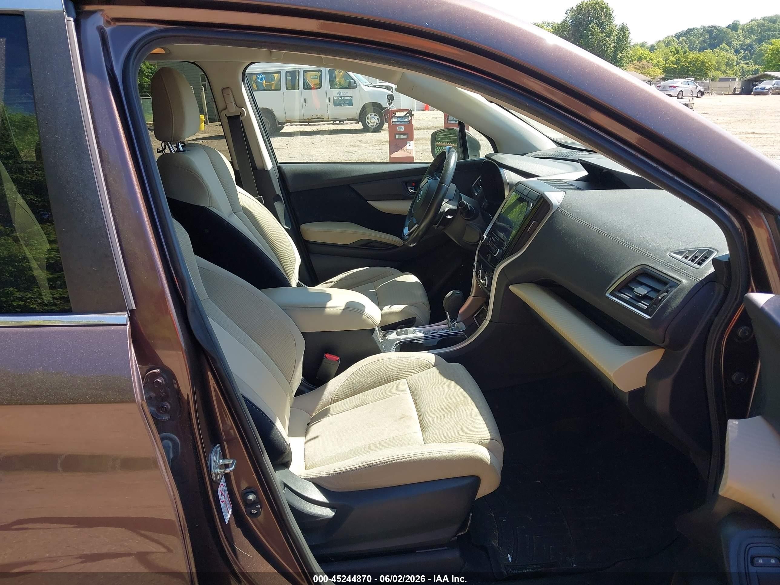 2020 Subaru Ascent Premium Brown vin: 4S4WMACD4L3401939