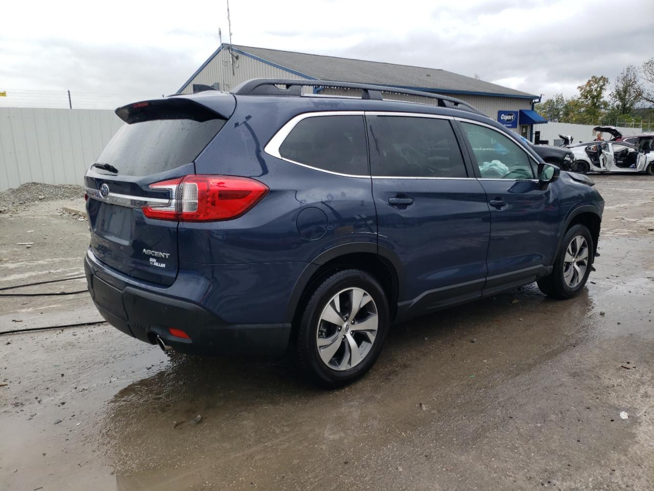 2024 Subaru Ascent Premium Синий vin: 4S4WMACD4R3435713