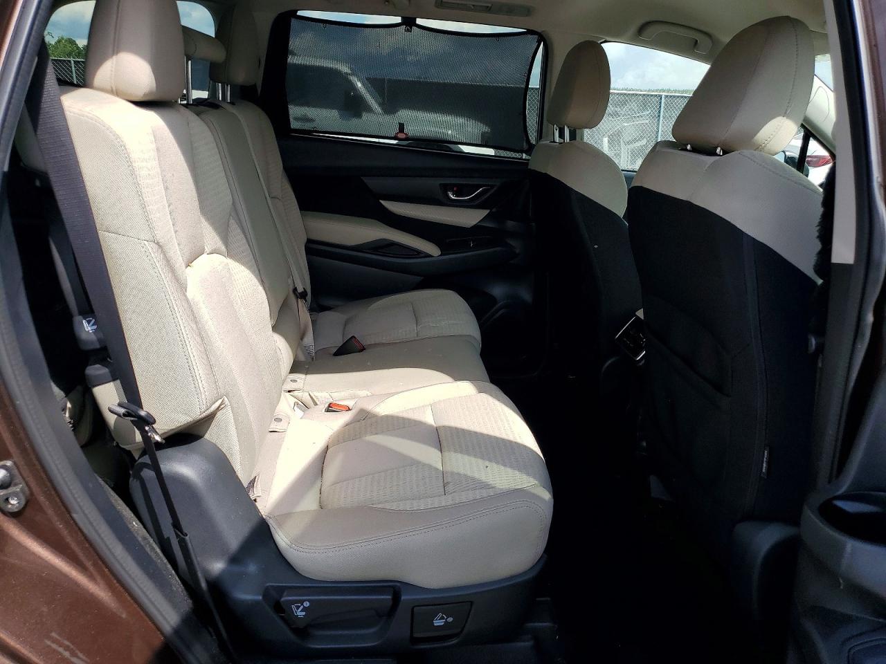 2019 Subaru Ascent Premium Brown vin: 4S4WMACD5K3477278