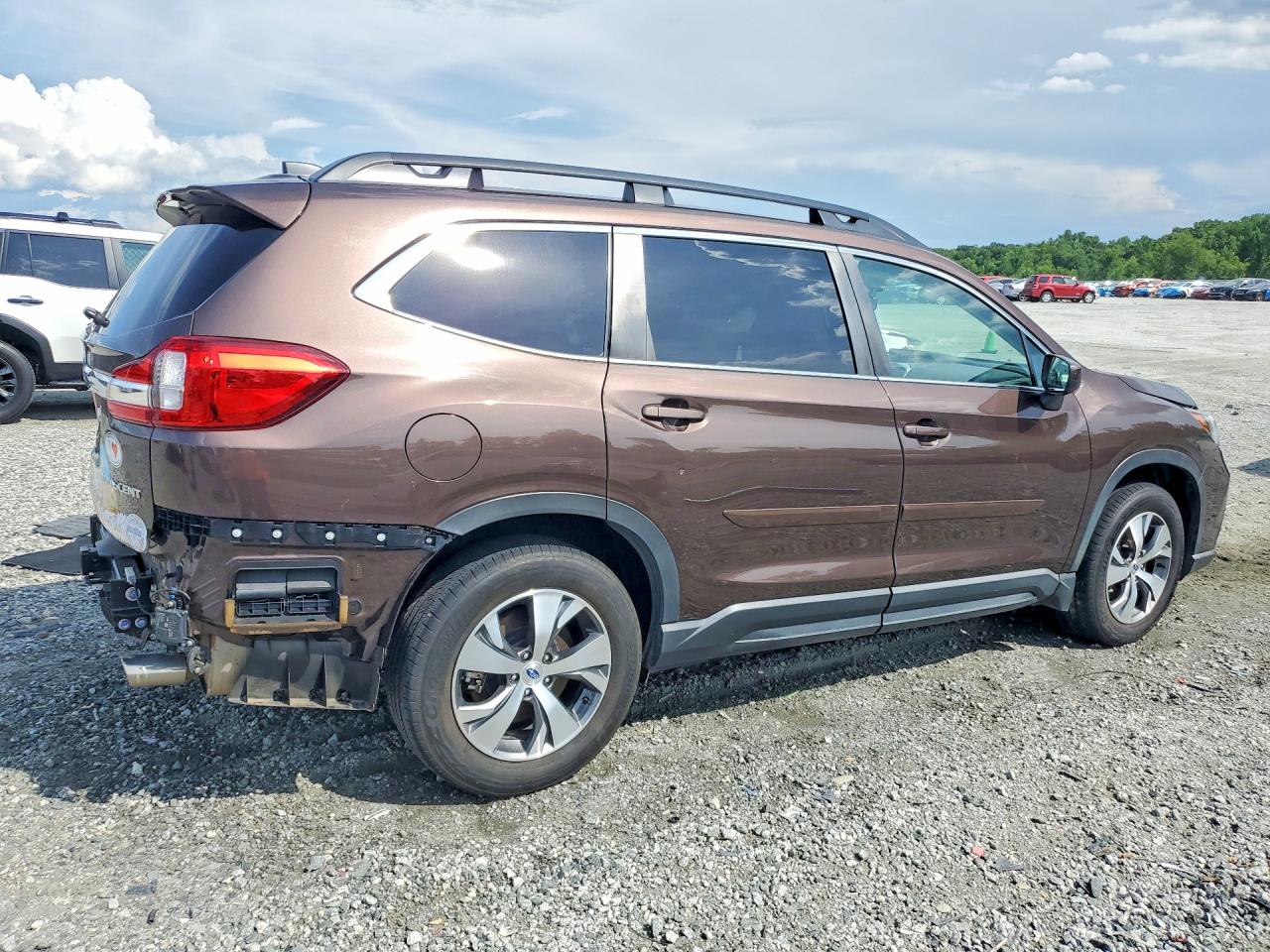 2019 Subaru Ascent Premium Brown vin: 4S4WMACD5K3477278