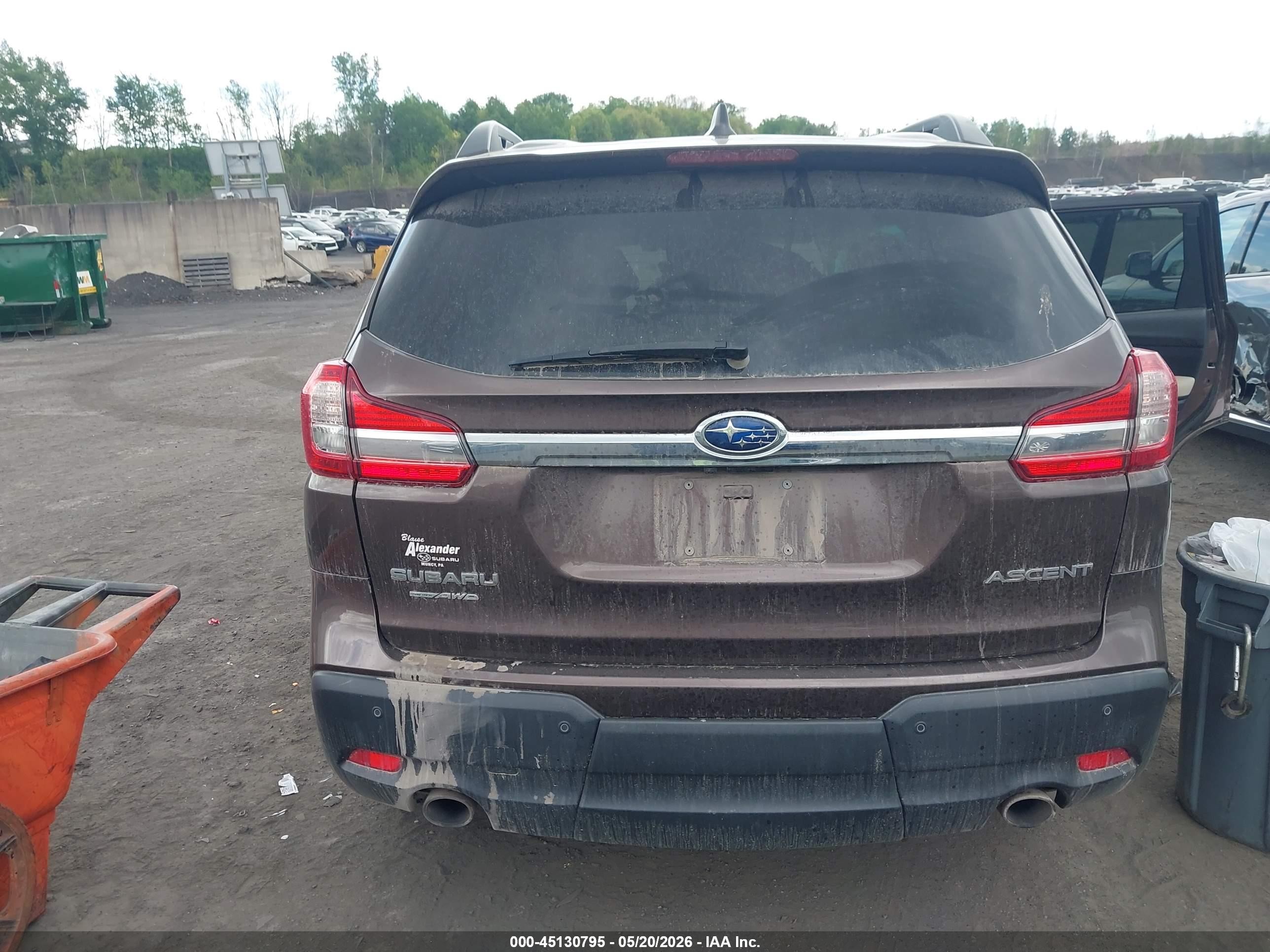 2020 Subaru Ascent Premium Brown vin: 4S4WMACD7L3454697