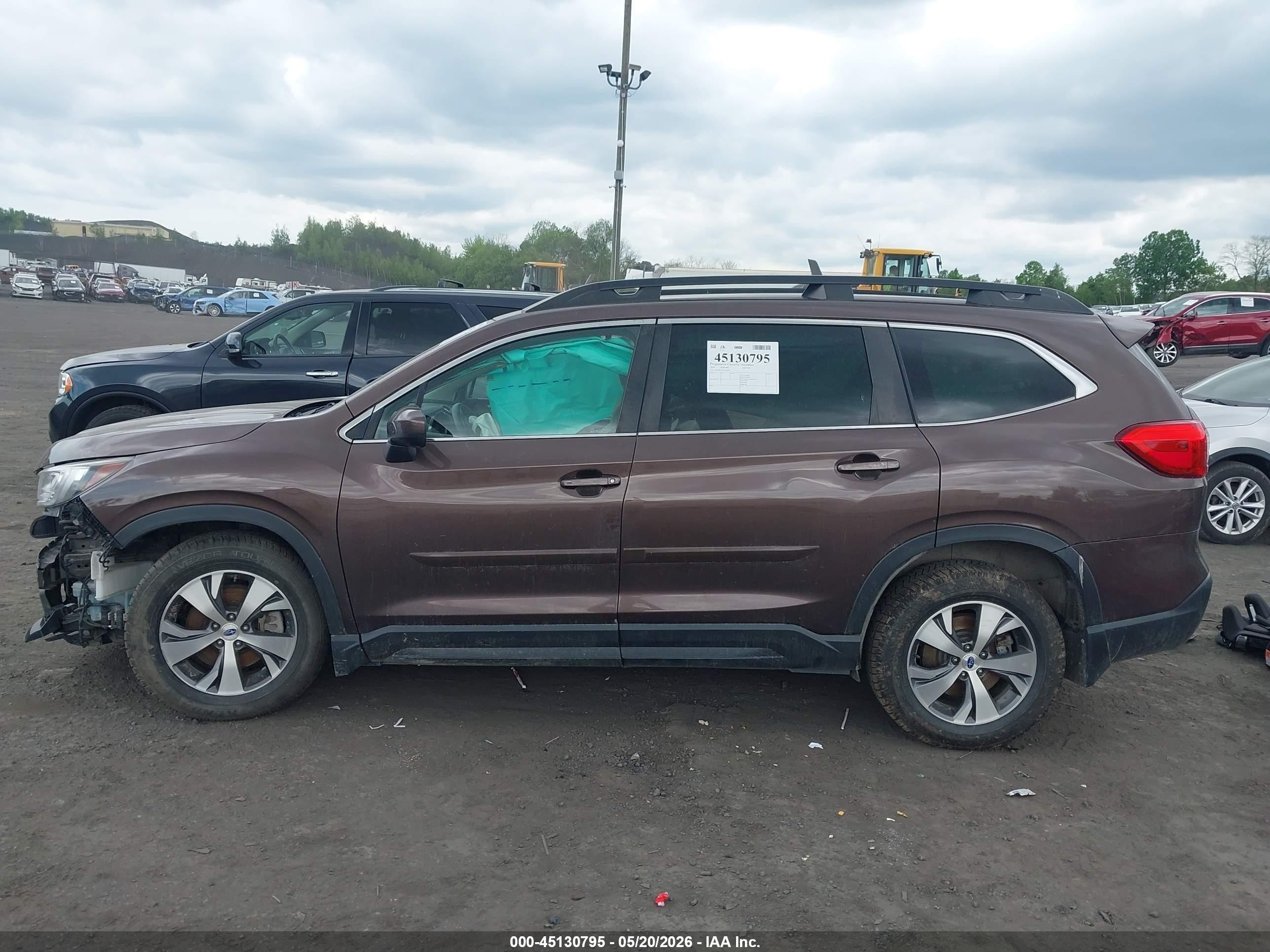 2020 Subaru Ascent Premium Brown vin: 4S4WMACD7L3454697