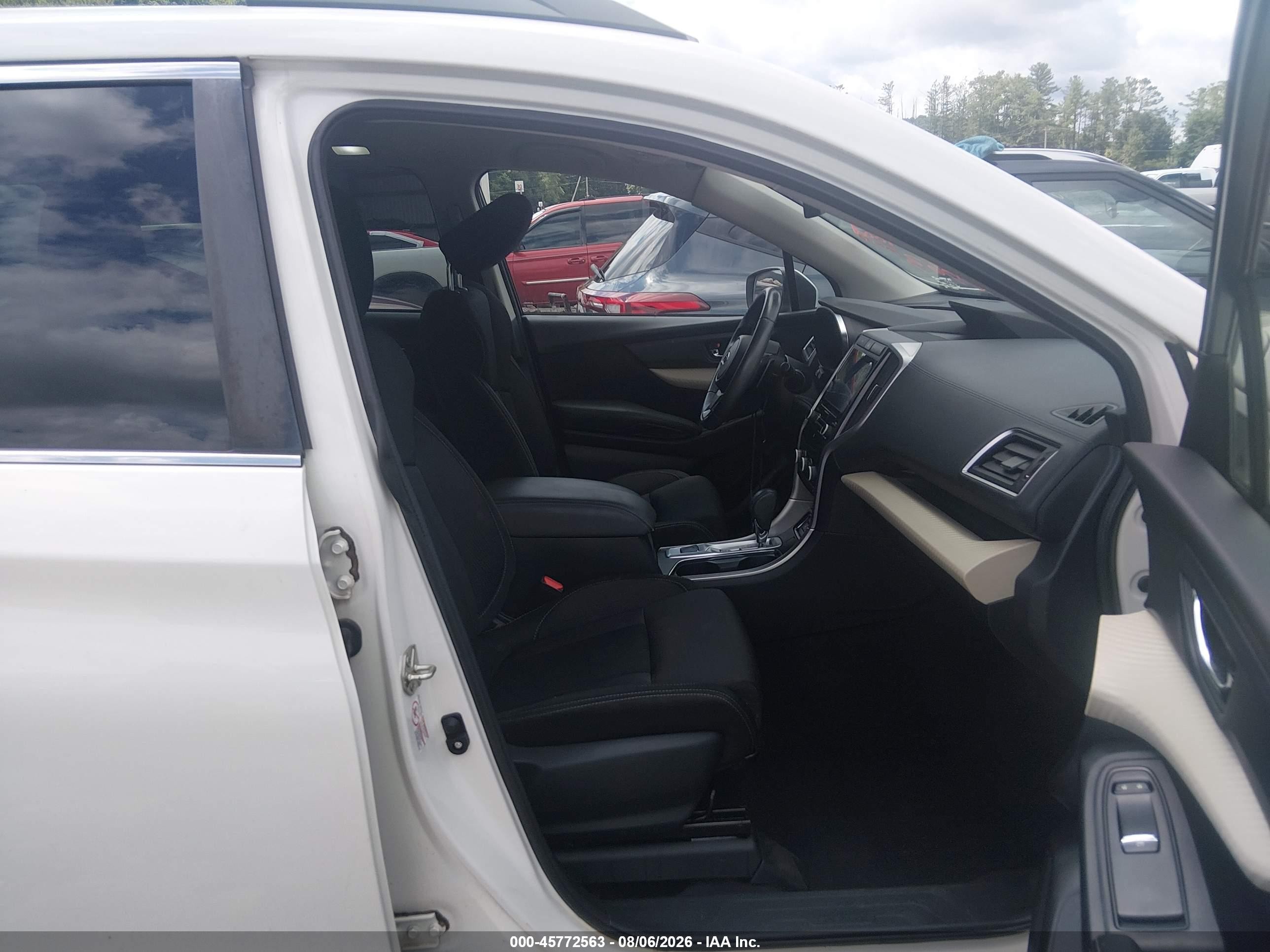 2020 Subaru Ascent Premium White vin: 4S4WMAFD7L3431528