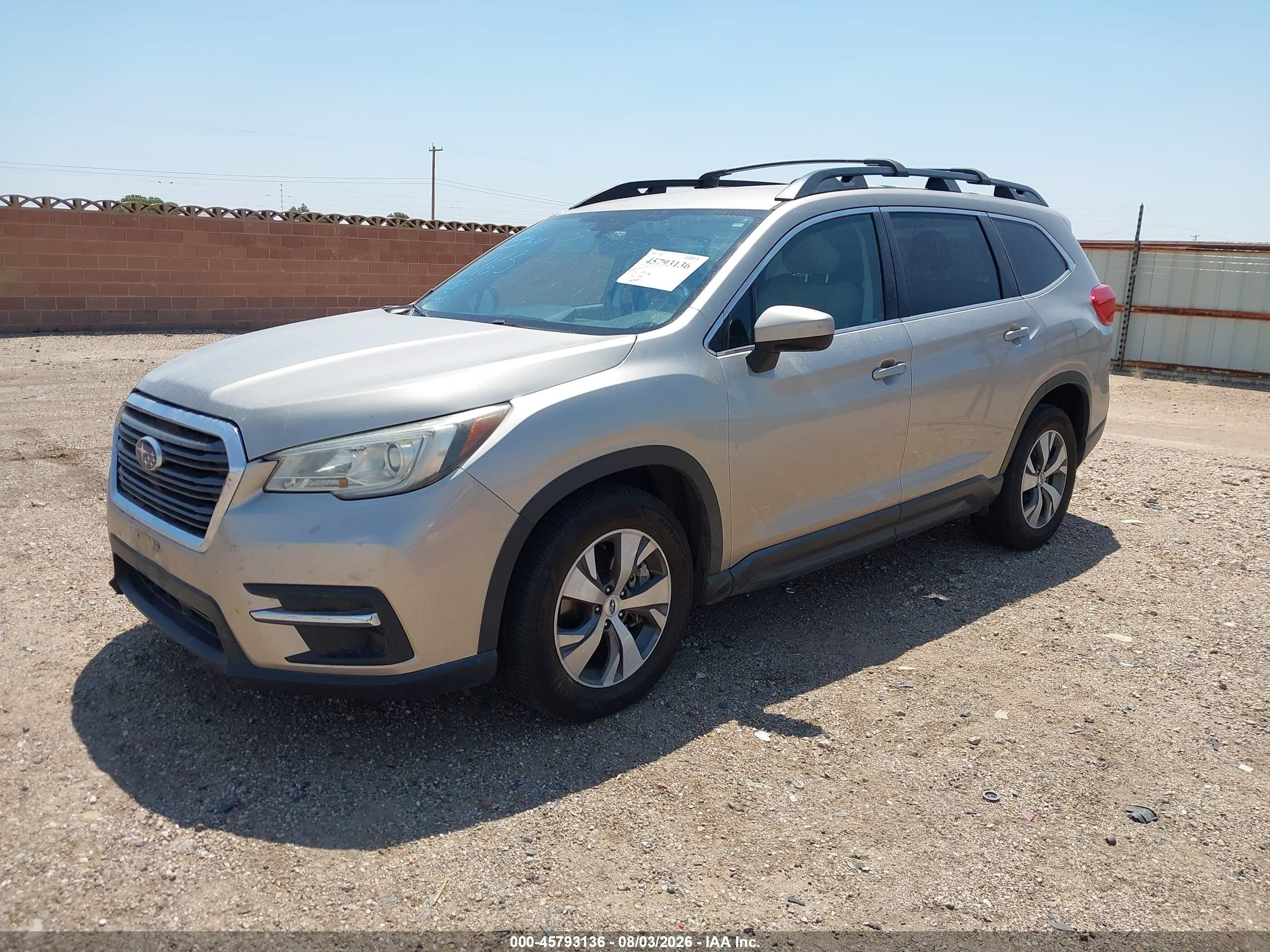 2019 Subaru Ascent Premium Серебряный vin: 4S4WMAFD9K3418763