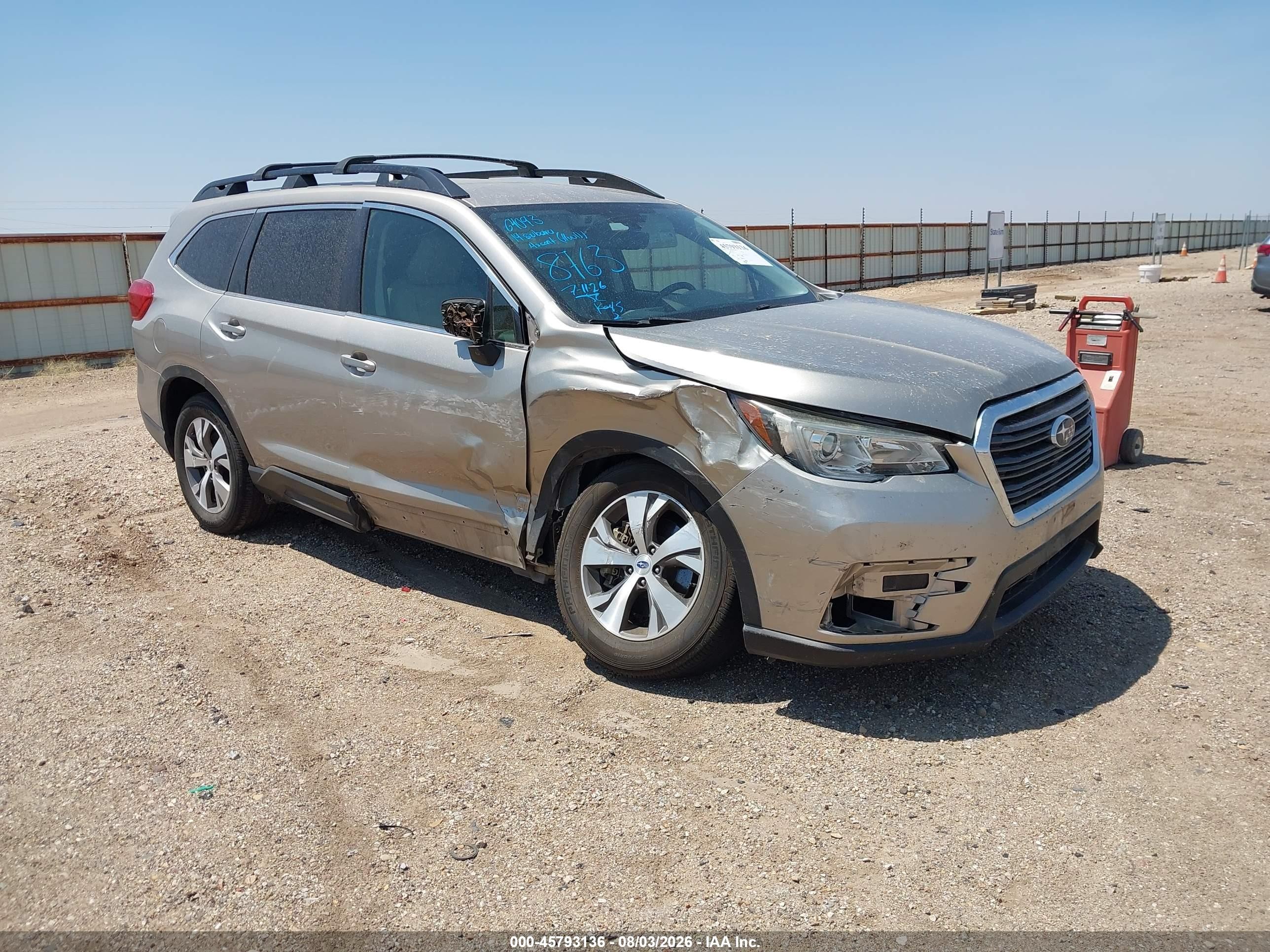 2019 Subaru Ascent Premium Серебряный vin: 4S4WMAFD9K3418763