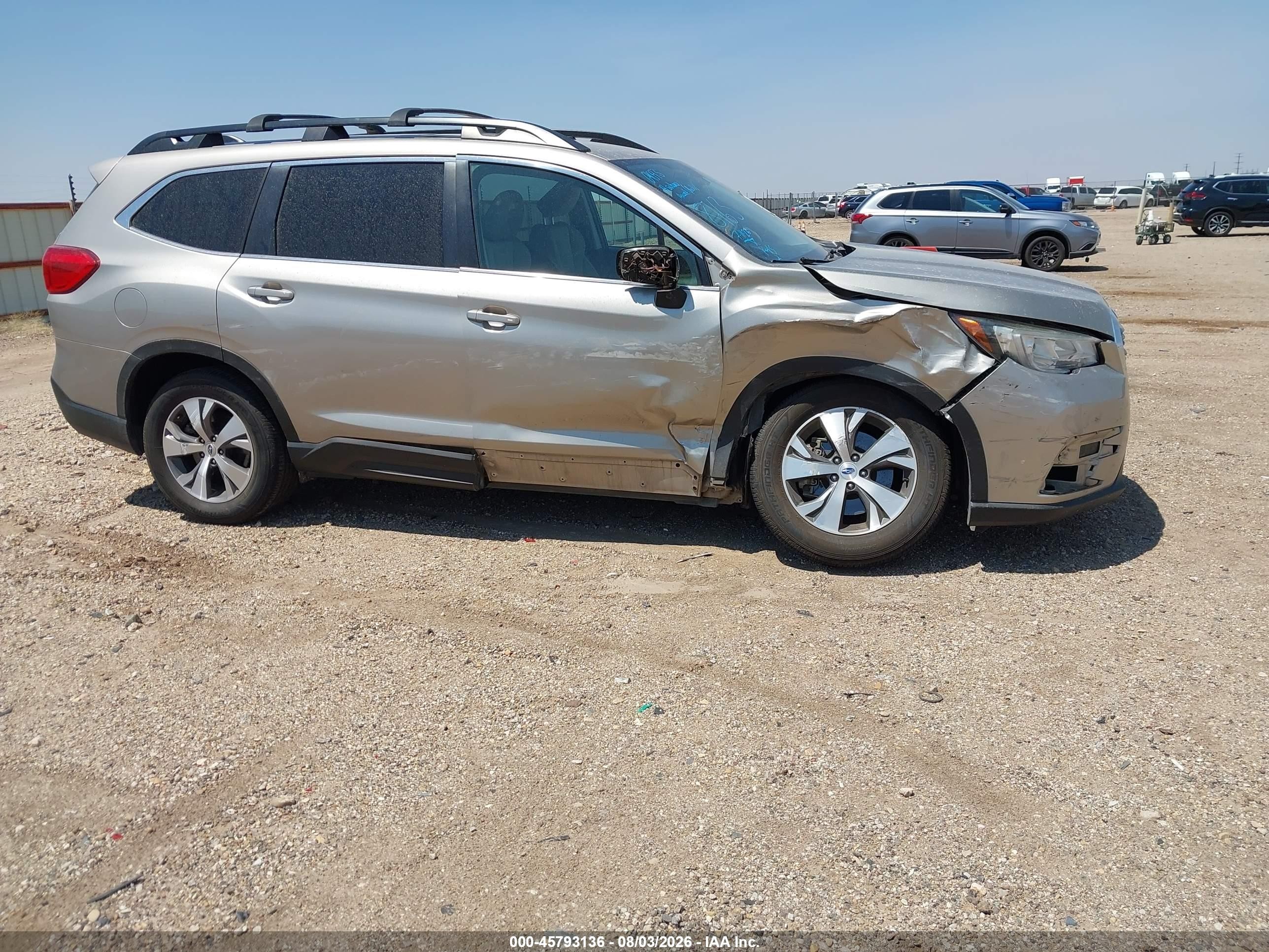 2019 Subaru Ascent Premium Серебряный vin: 4S4WMAFD9K3418763