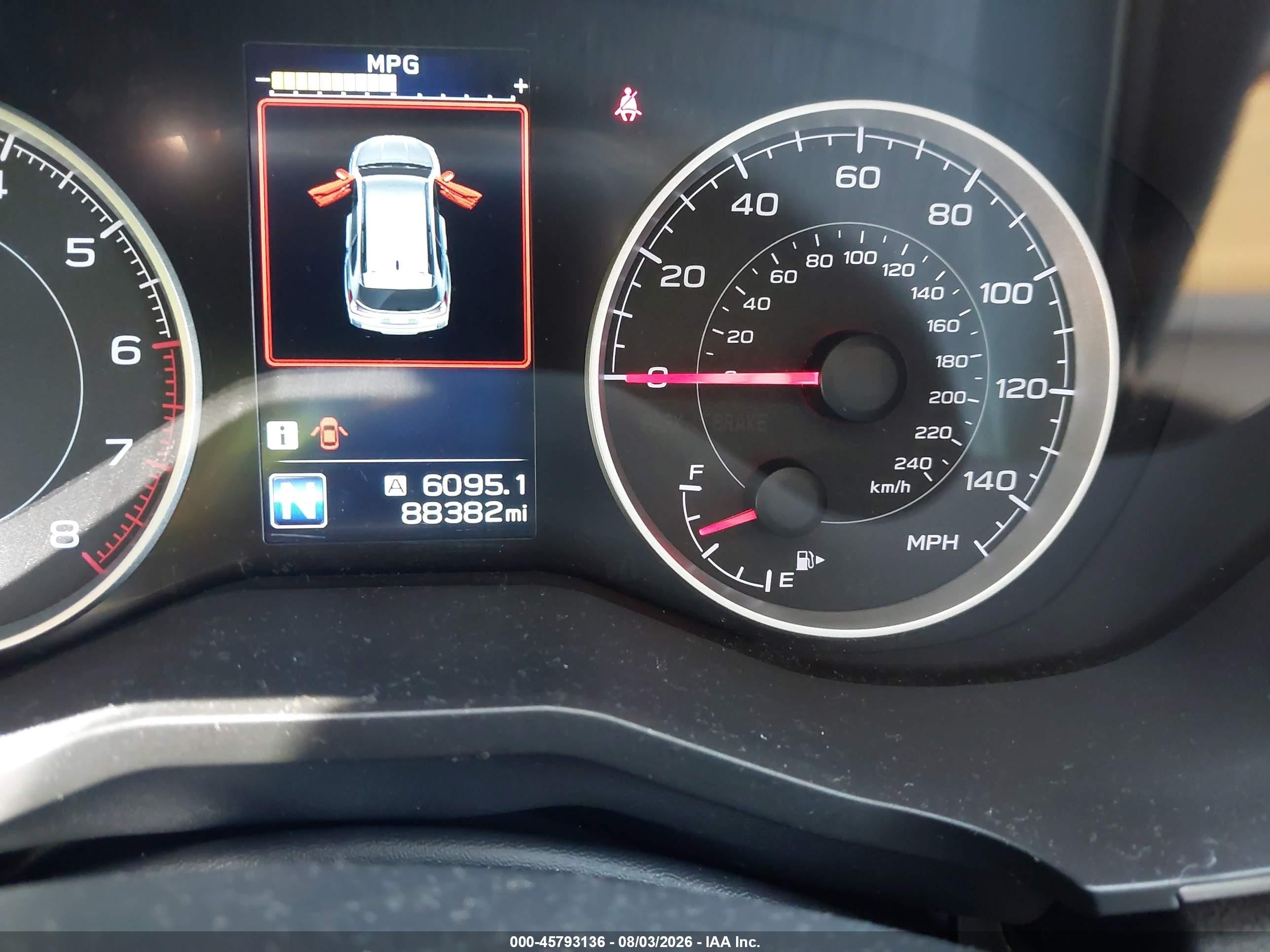 2019 Subaru Ascent Premium Серебряный vin: 4S4WMAFD9K3418763