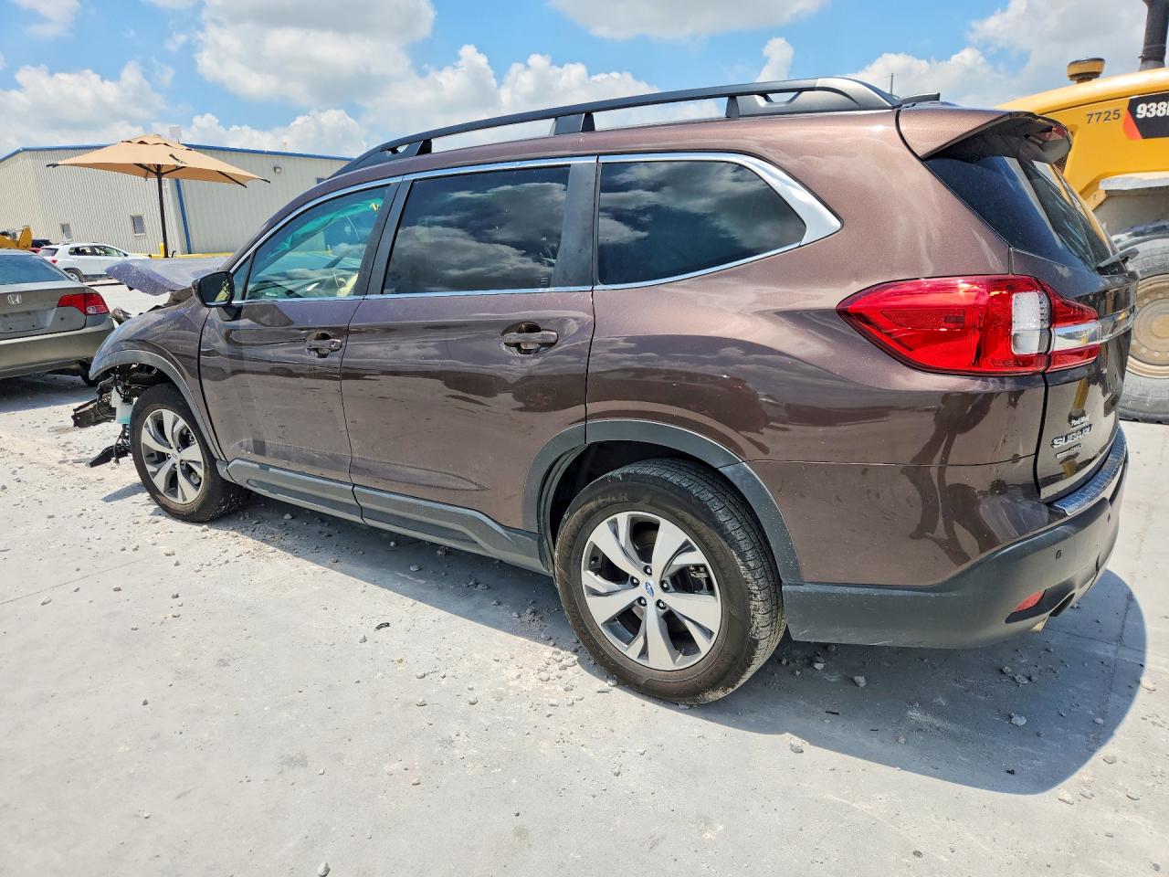 2020 Subaru Ascent Premium Brown vin: 4S4WMAFD9L3430316