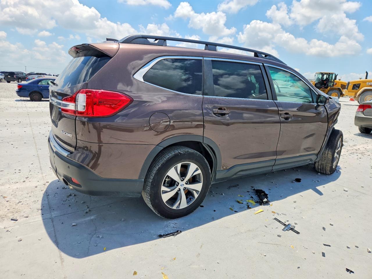 2020 Subaru Ascent Premium Brown vin: 4S4WMAFD9L3430316