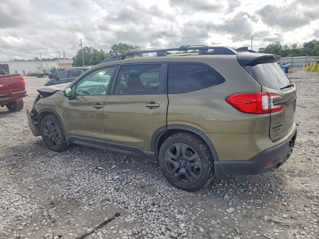 2023 Subaru Ascent Premium Black vin: 4S4WMAHD1P3457903