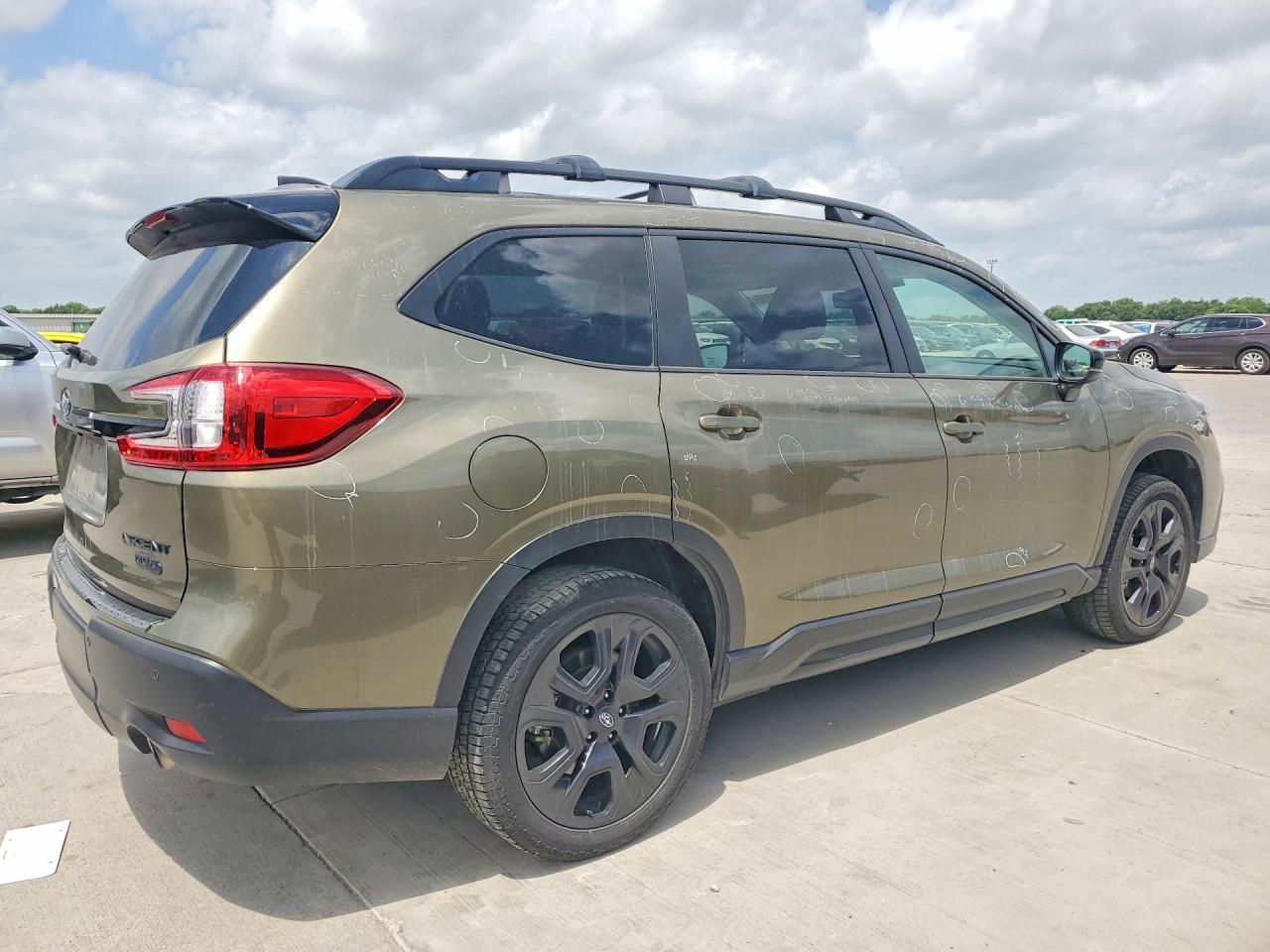 2024 Subaru Ascent Onyx Edition Green vin: 4S4WMAHD3R3402985