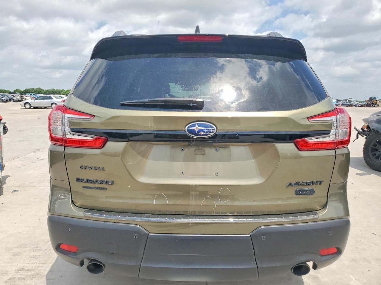 2024 Subaru Ascent Onyx Edition Green vin: 4S4WMAHD3R3402985