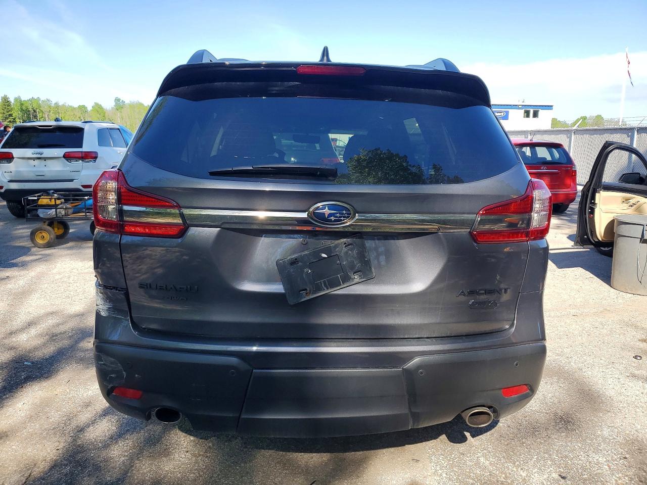 2022 Subaru Ascent Premium Charcoal vin: 4S4WMAHD4N3462557